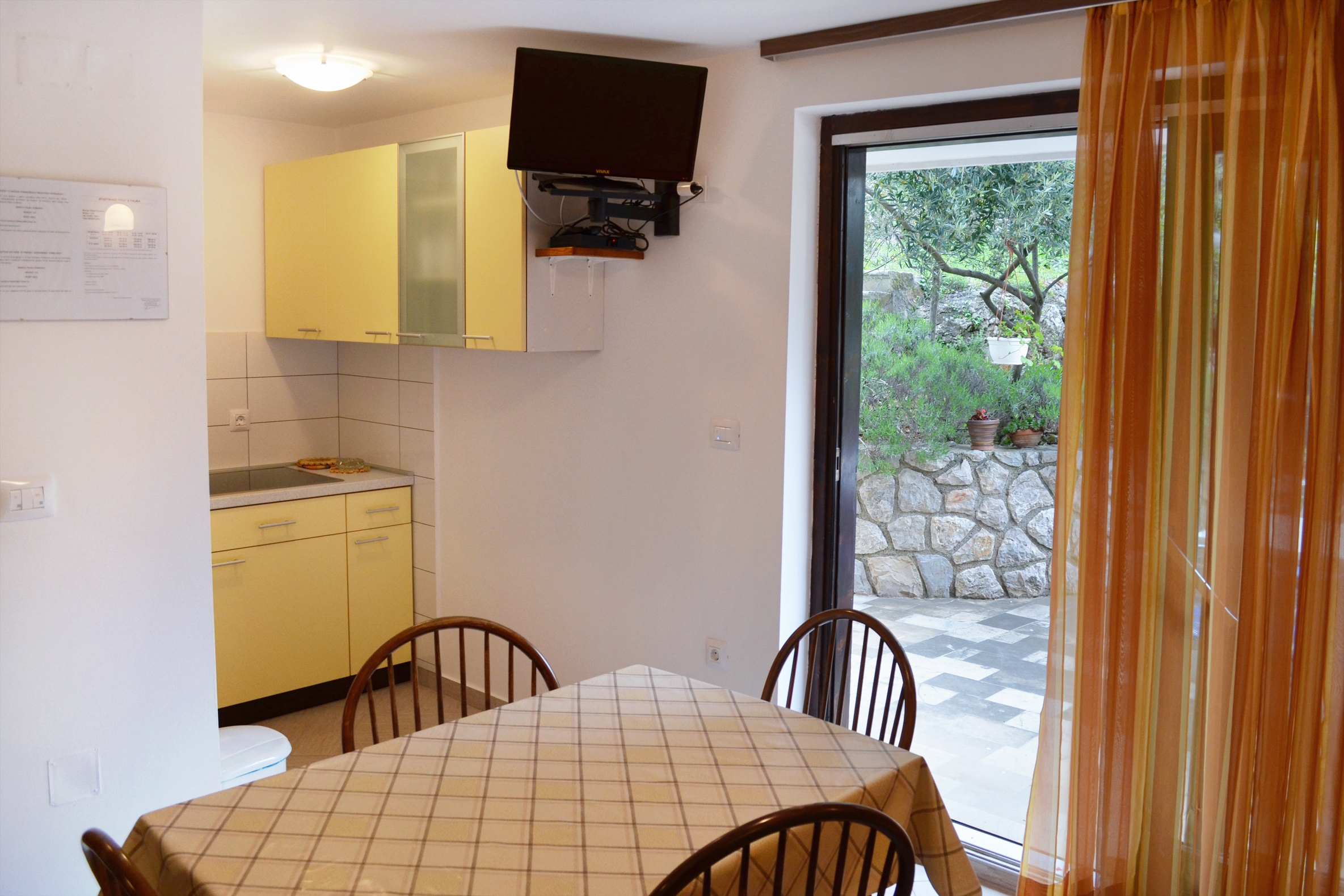 One bedroom apartment with terrace Cres (A-7876-a)