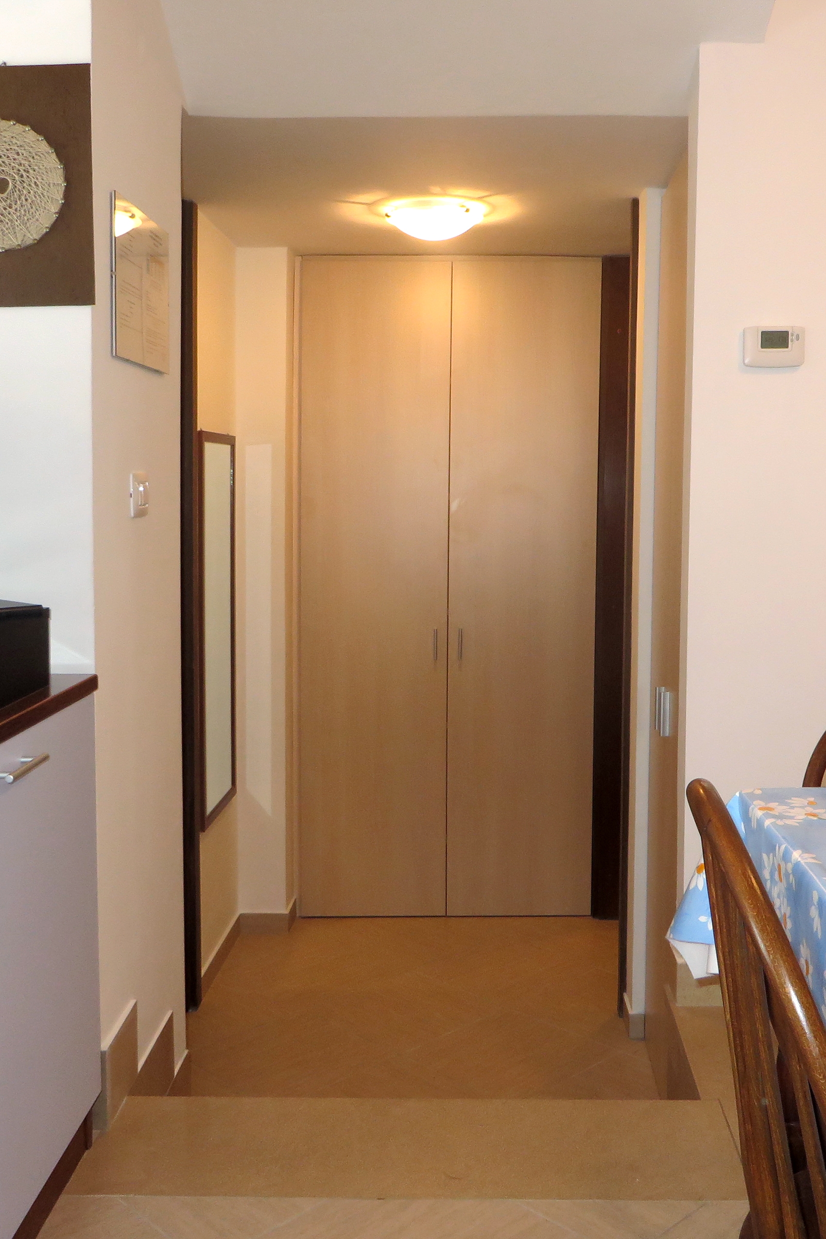 One bedroom apartment with terrace and sea view Cres  A-b