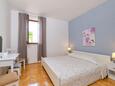 Ložnice 1 Mali Lošinj, Ložnice 1 v ubytování typu apartment, domácí mazlíčci povoleni a WiFi.
