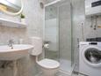 Bathroom Brela, Bathroom in the house, (pet friendly) and WiFi.