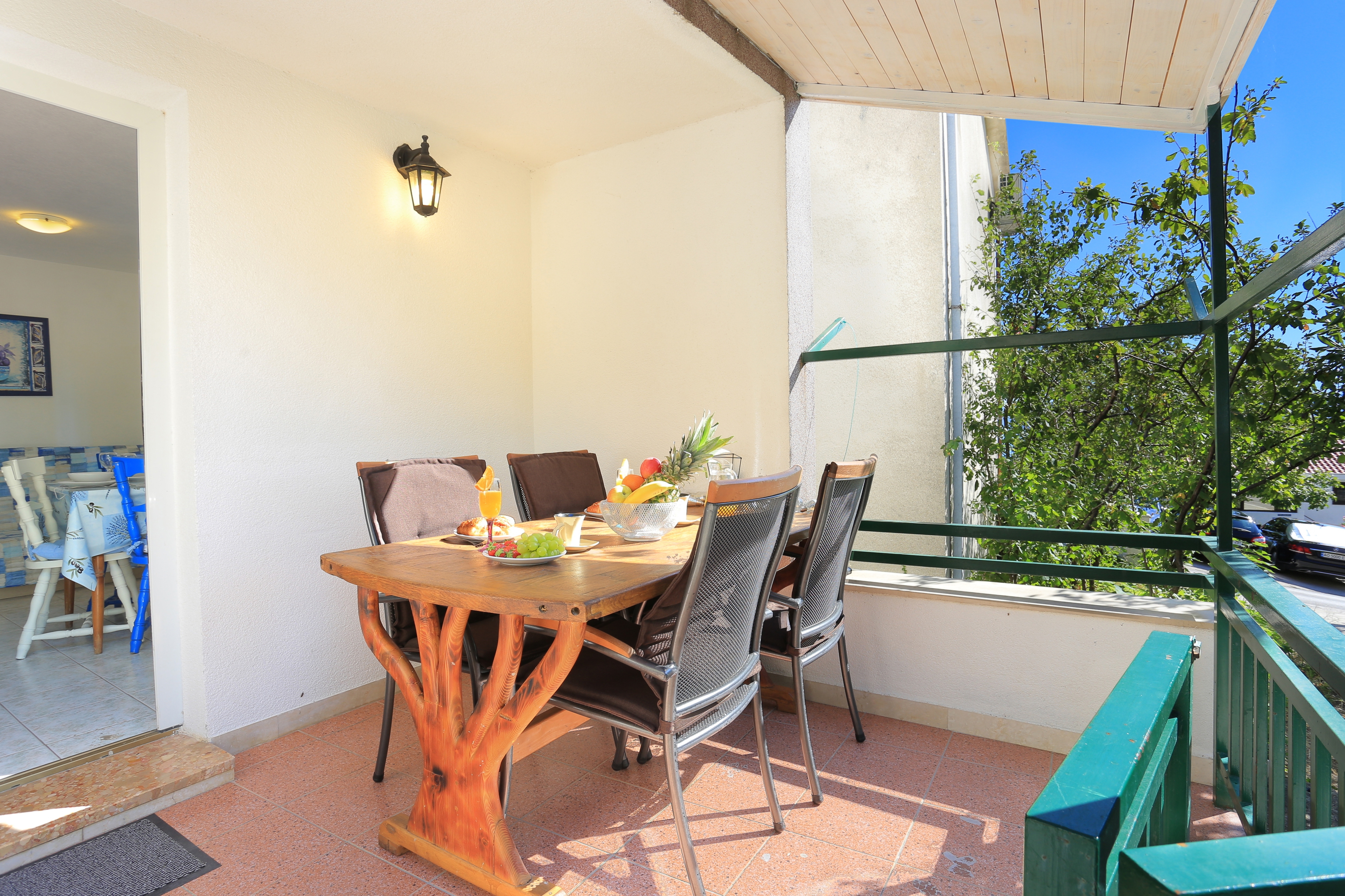 One bedroom house with terrace and sea view Brela, Makarska  K