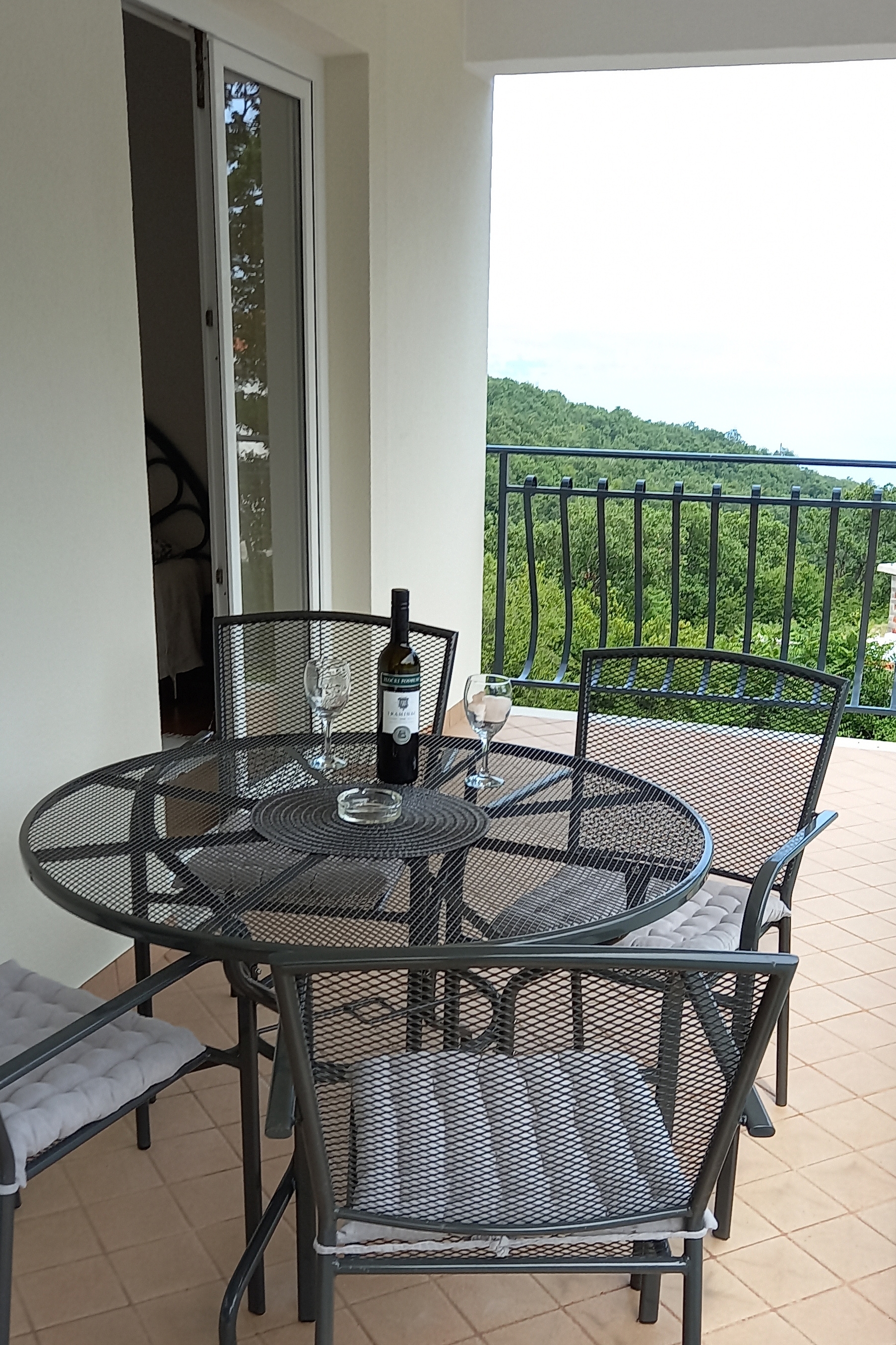 Two bedroom apartment with terrace and sea view Ičići, Opatija  A-a