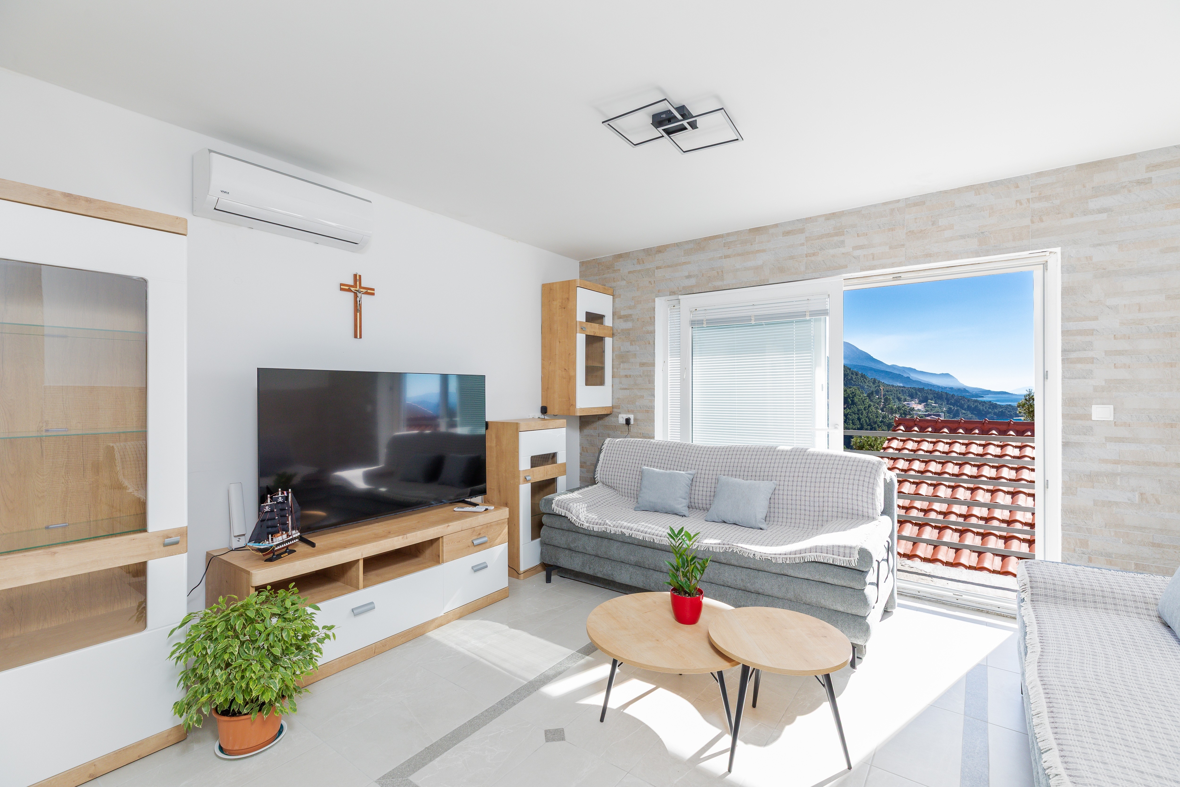 Two bedroom apartment with terrace and sea view Brela, Makarska (A-789-a)