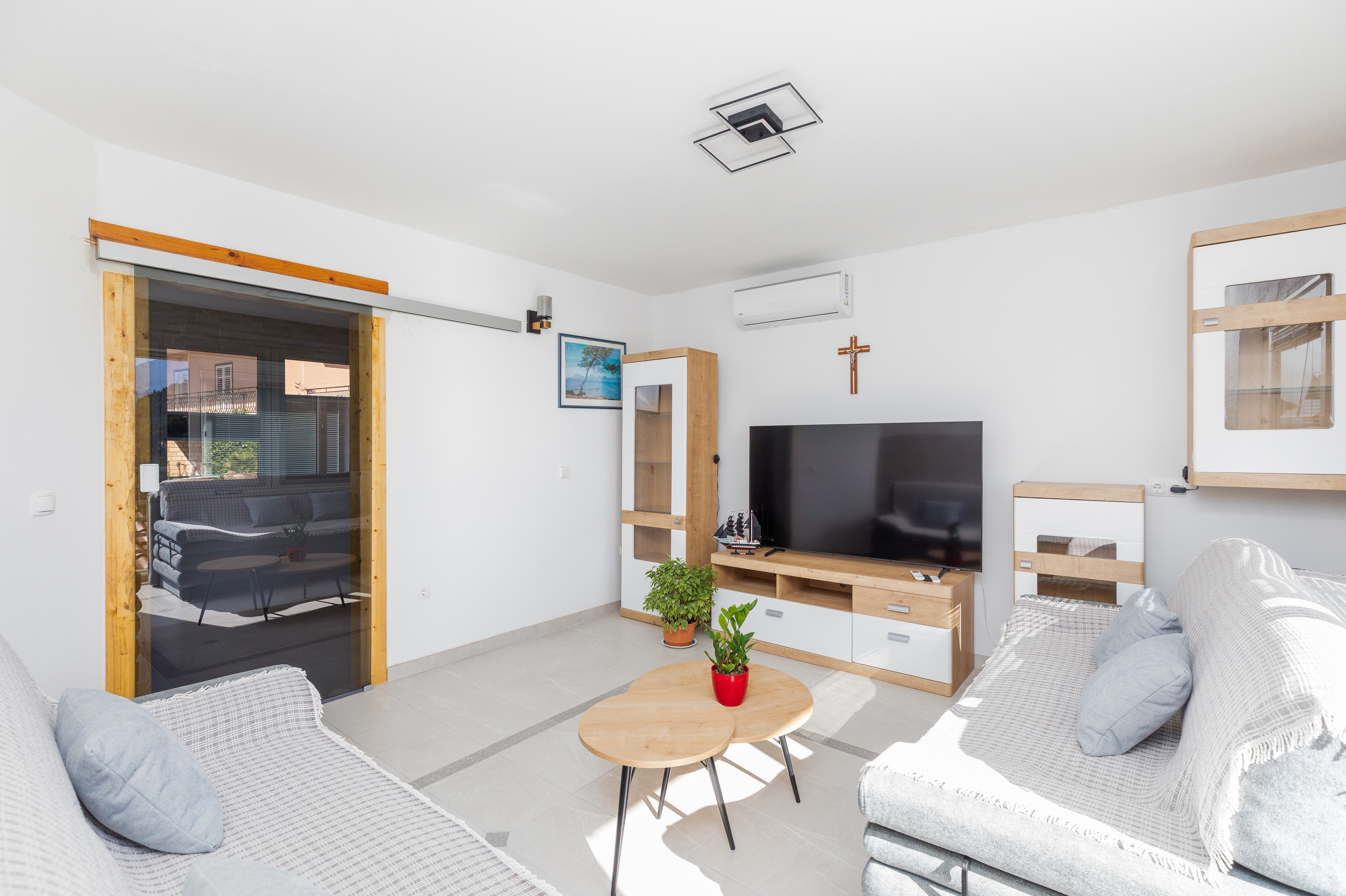 Two bedroom apartment with terrace and sea view Brela, Makarska (A-789-a)