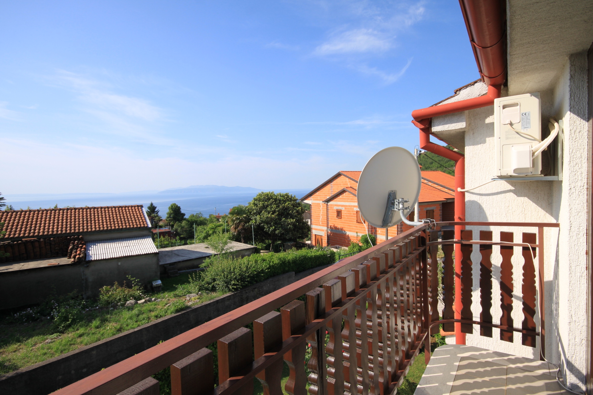 Two bedroom apartment with terrace and sea view Opatija - Pobri, Opatija  A-a