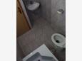 Bathroom Brela, Bathroom in the apartment, (pet friendly) and WiFi.