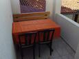 Terrace 2 Brela, Terrace 2 in the apartment, with a sea view, (pet friendly) and WiFi.
