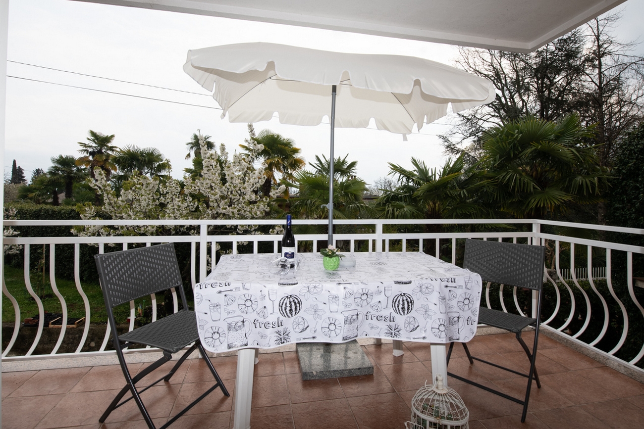 Studio flat with terrace Ika, Opatija  AS-a