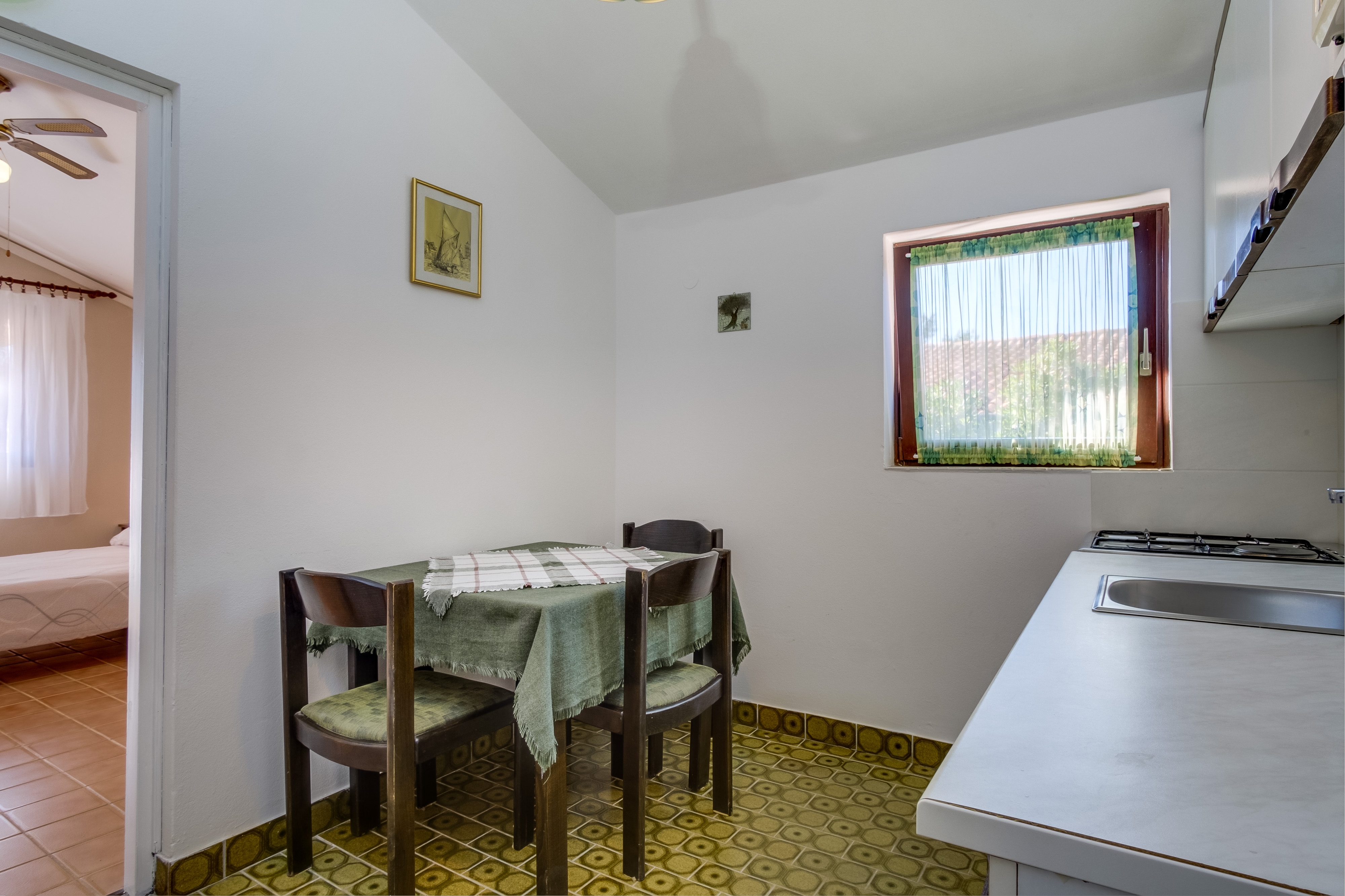 One bedroom apartment with terrace Artatore, Lošinj (A-7934-a)