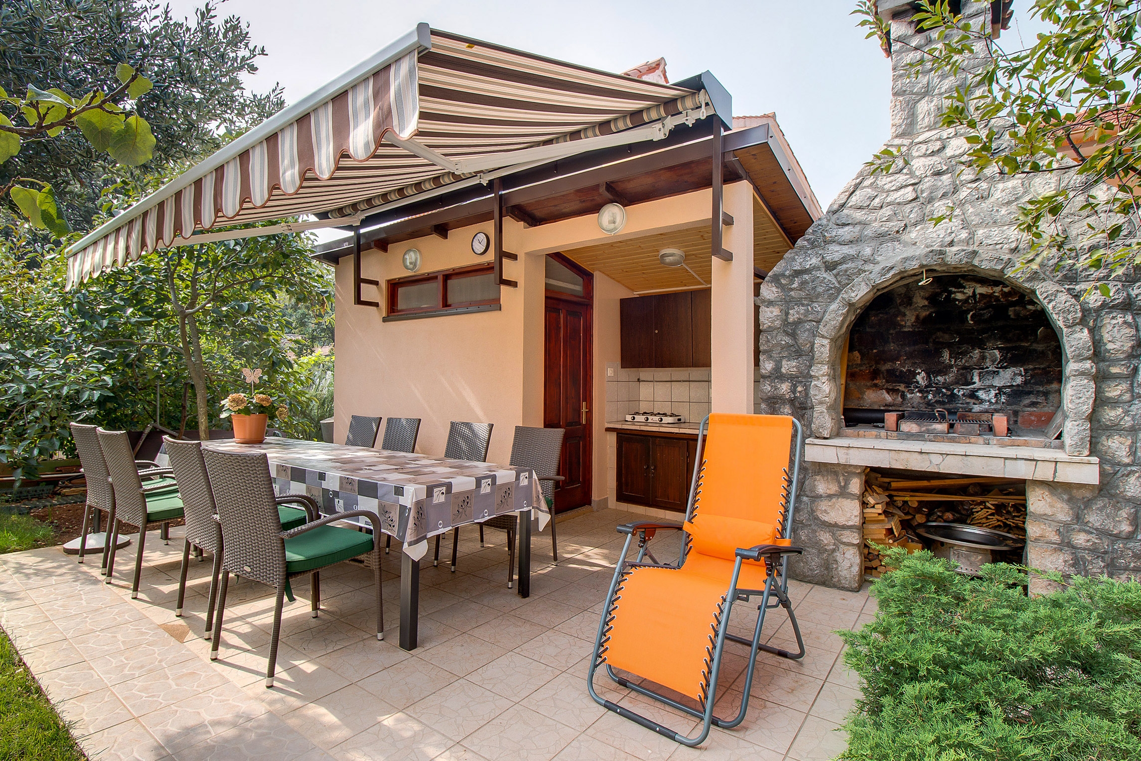 One bedroom apartment with terrace Artatore, Lošinj (A-7934-a) One bedroom apartment with terrace Artatore, Lošinj (A-7934-a)