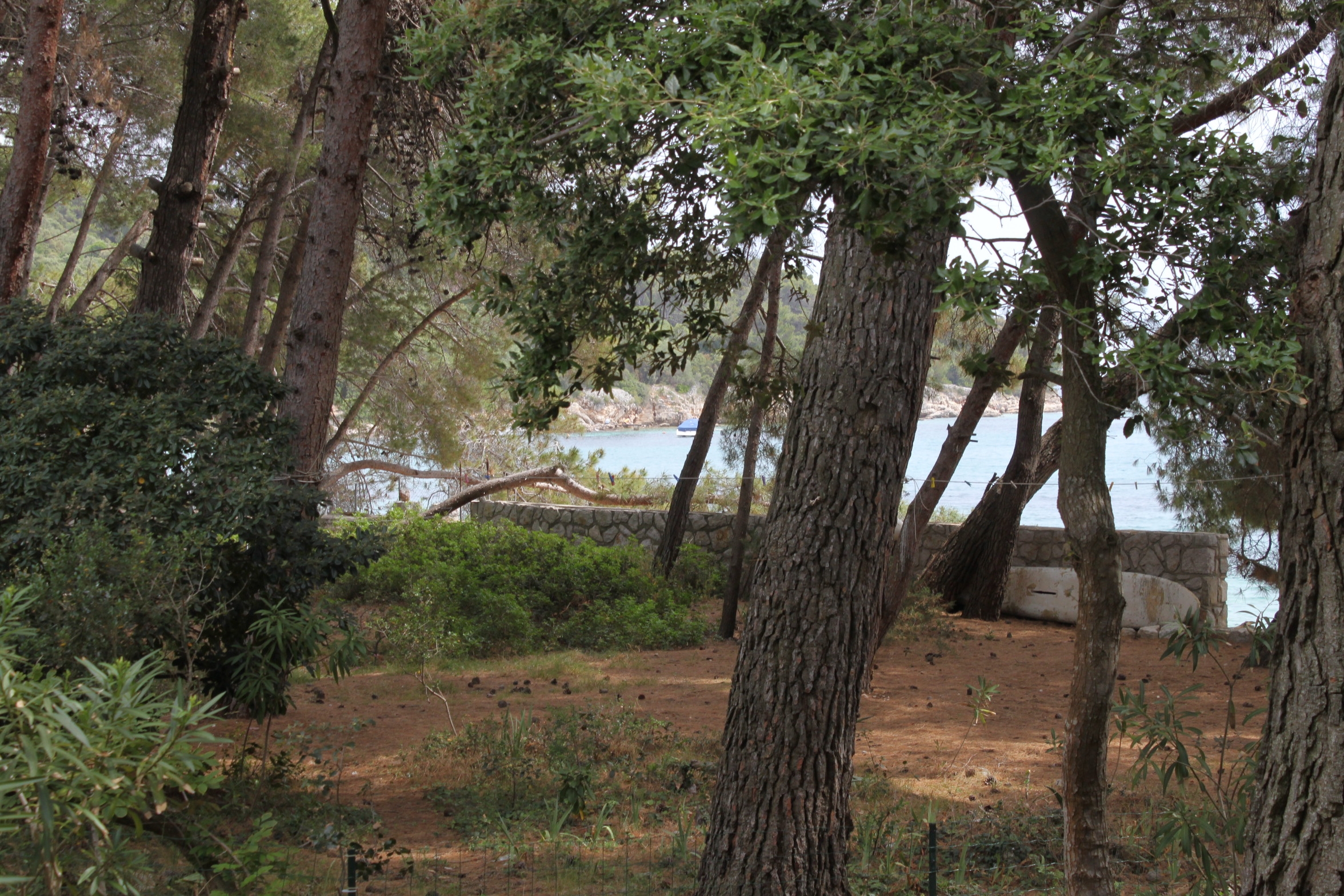 One bedroom apartment near beach Artatore, Lošinj  A-b