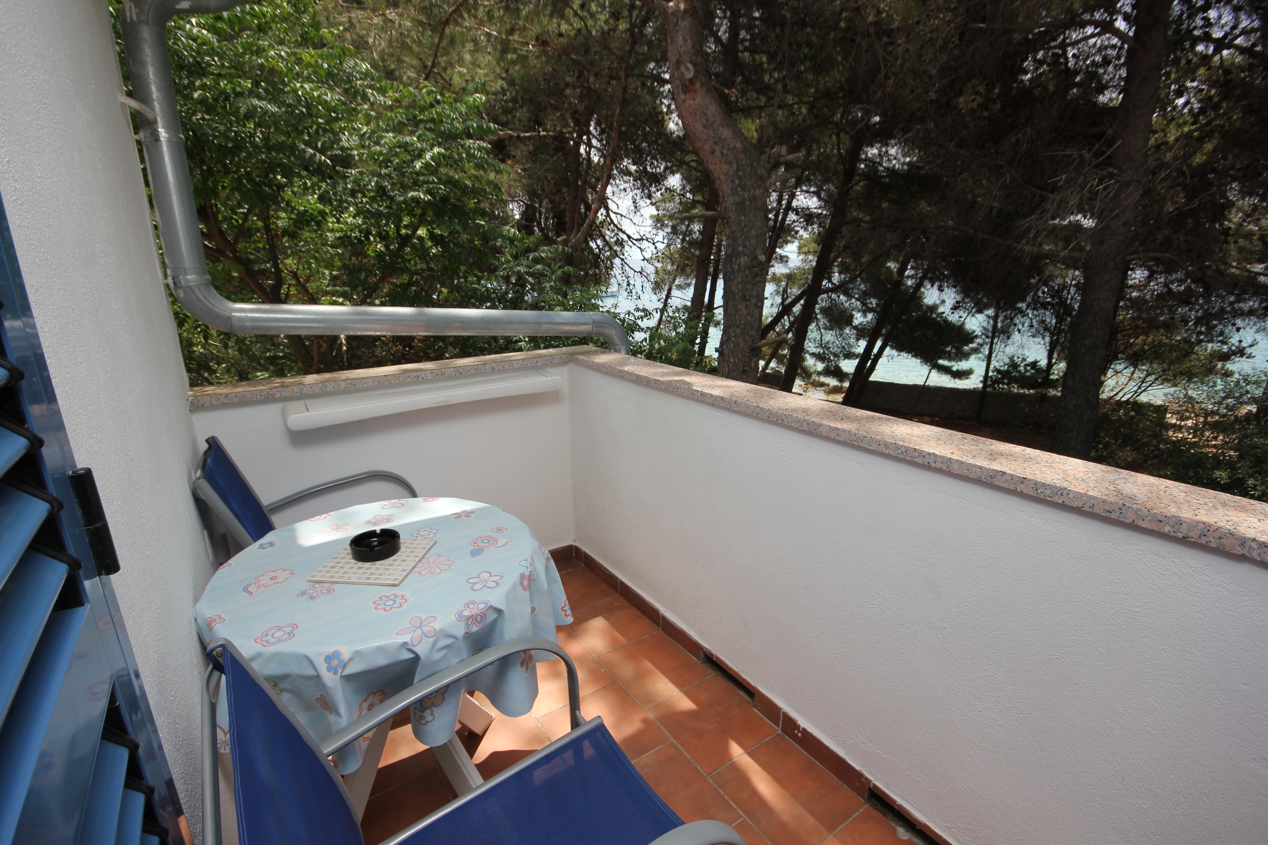 One bedroom apartment near beach Artatore, Lošinj  A-c