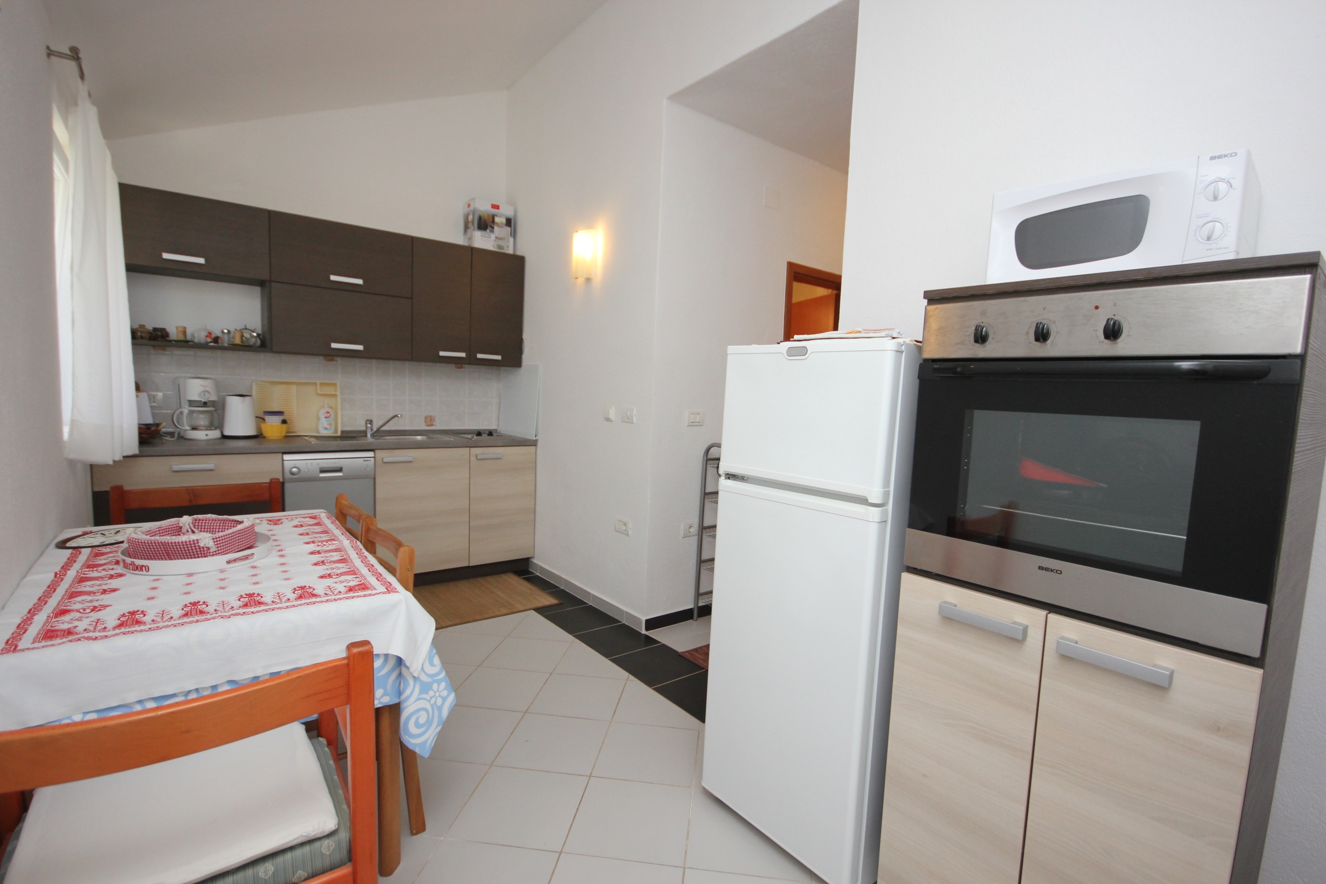 One bedroom apartment near beach Artatore (Lošinj) (A-7935-c) One bedroom apartment near beach Artatore (Lošinj) (A-7935-c)