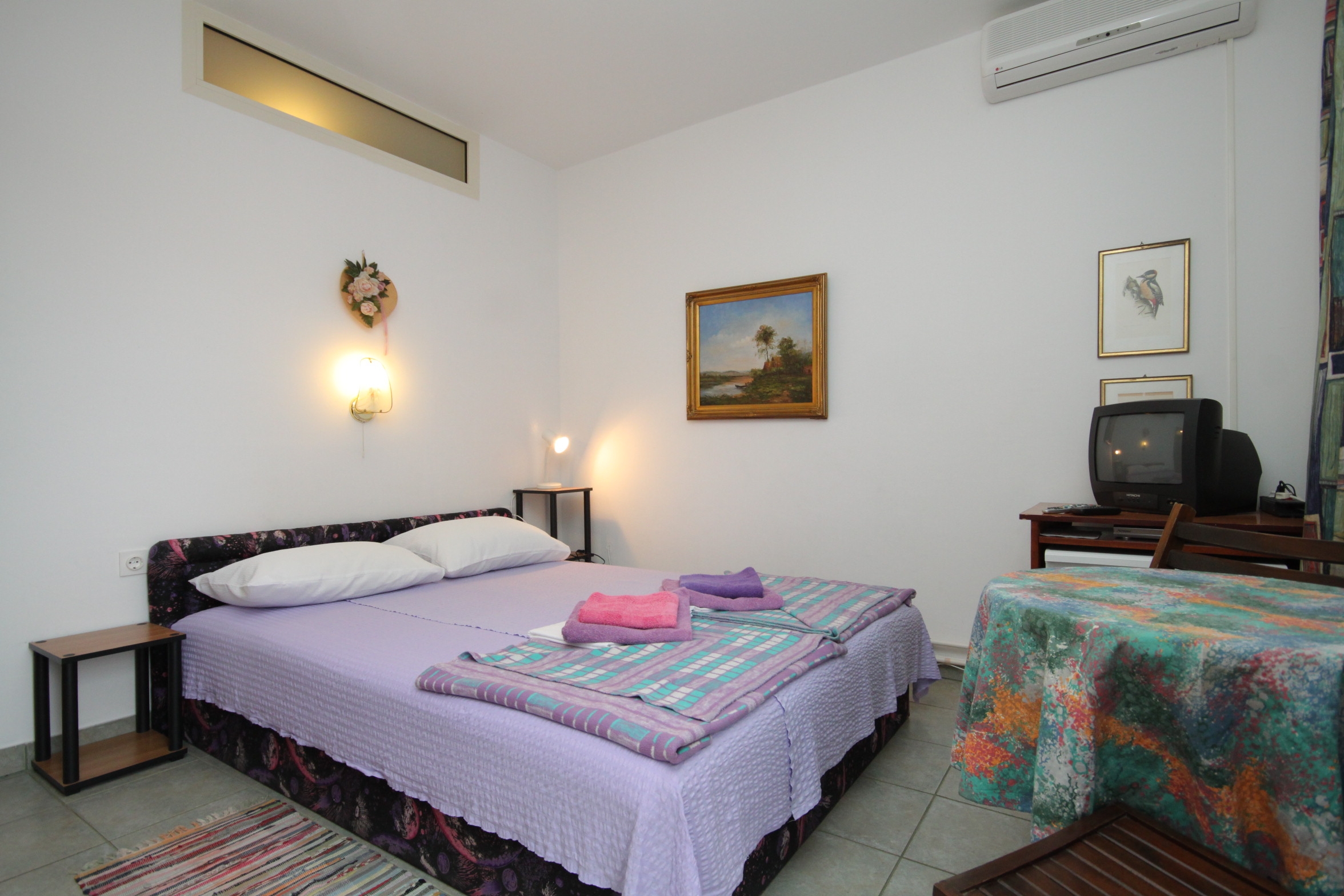 Room with balcony Mali Lošinj, Lošinj (S-7953-b) Room with balcony Mali Lošinj, Lošinj (S-7953-b)