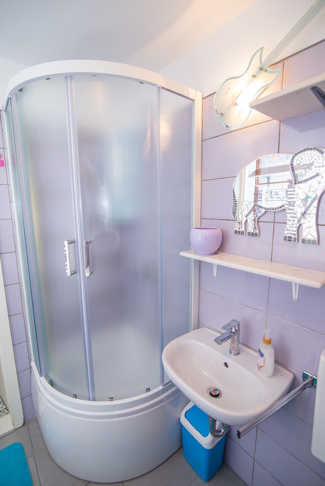 Two bedroom apartment with terrace Veli Lošinj, Lošinj  A-c