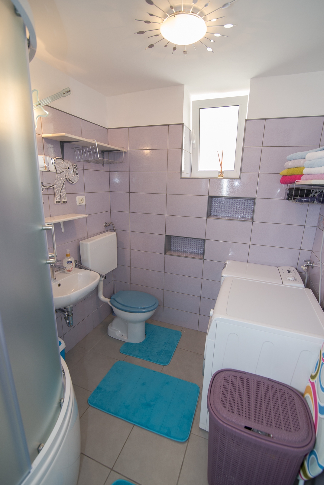 Two bedroom apartment with terrace Veli Lošinj, Lošinj  A-c
