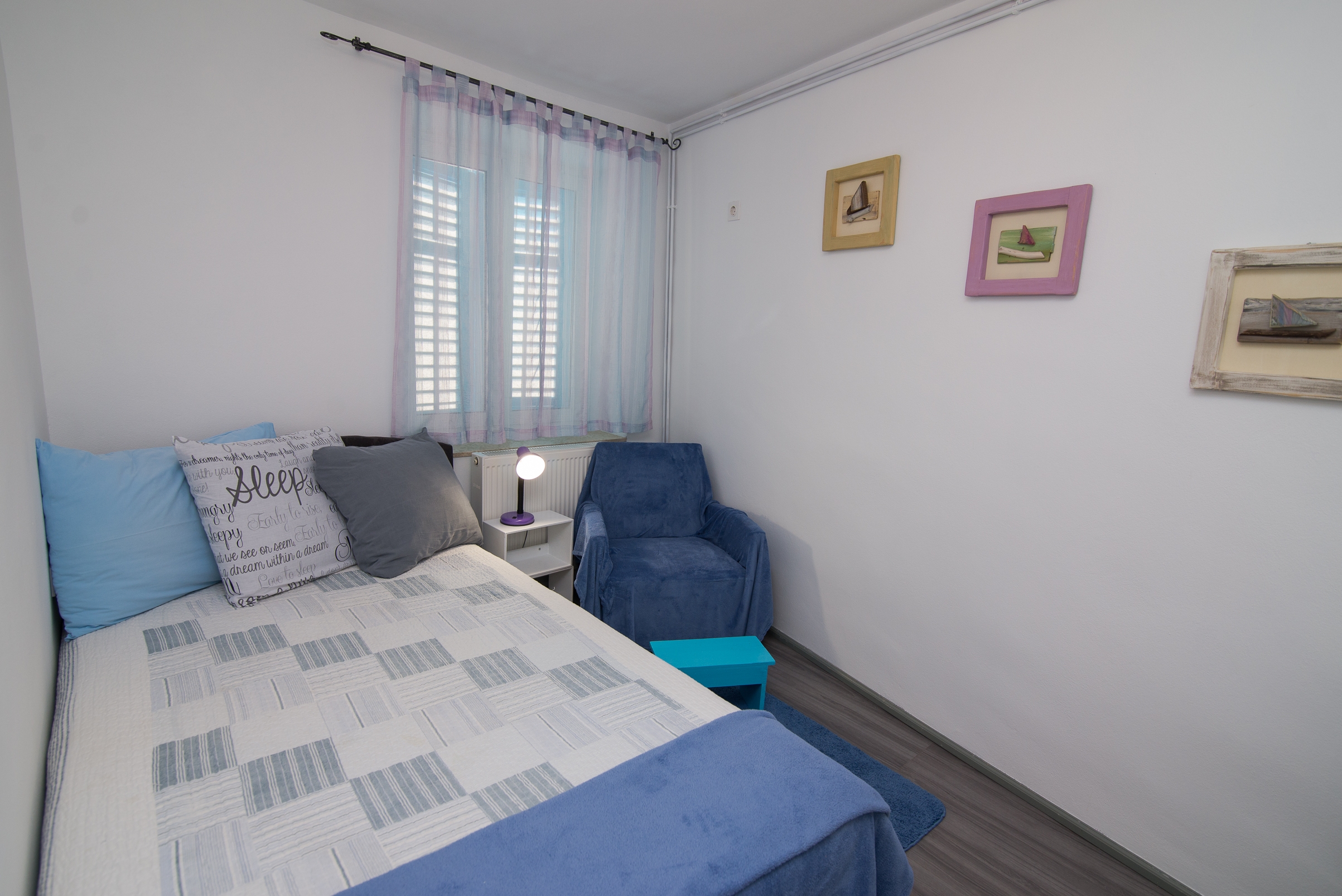 Two bedroom apartment with terrace Veli Lošinj, Lošinj  A-c
