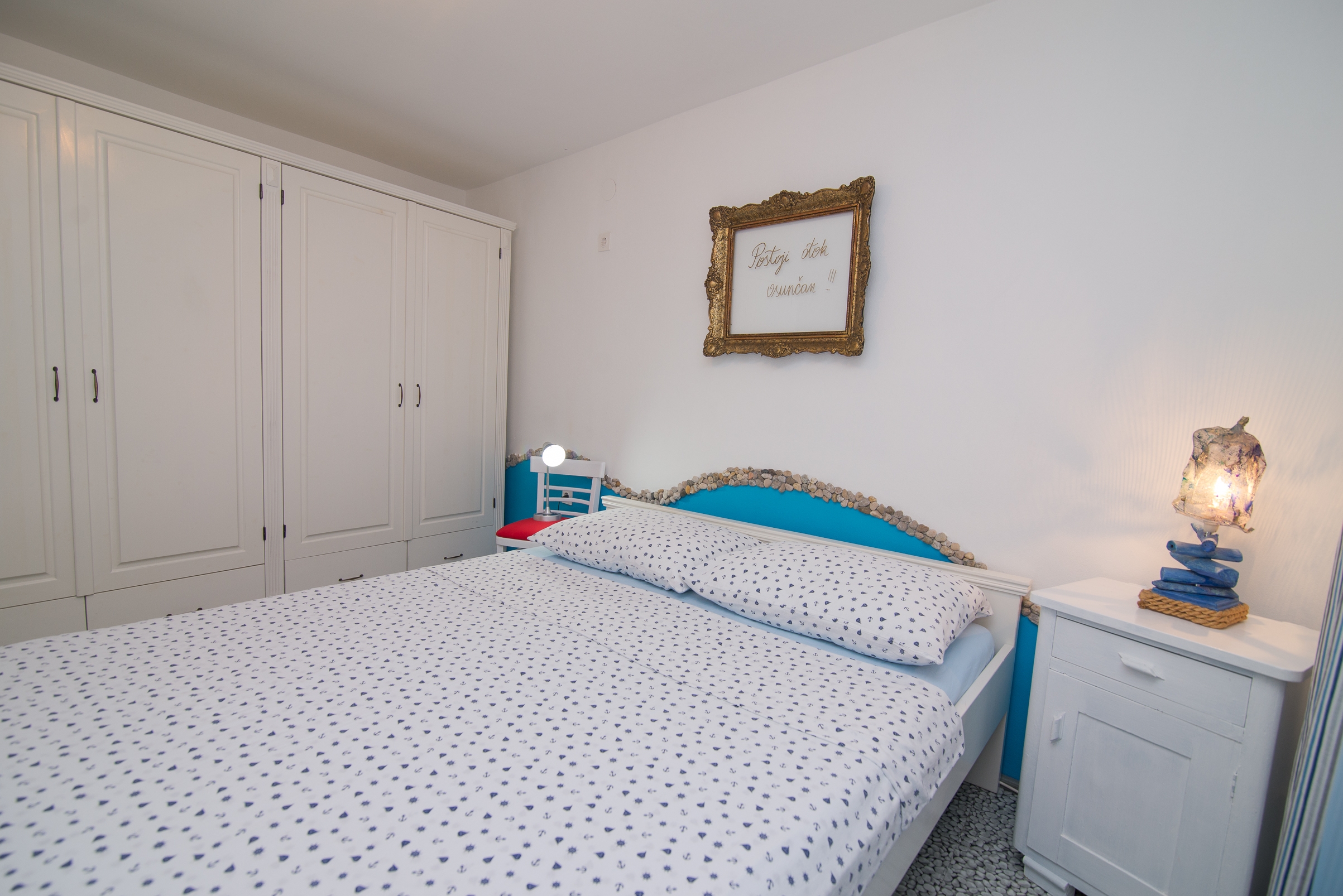 Two bedroom apartment with terrace Veli Lošinj, Lošinj  A-c