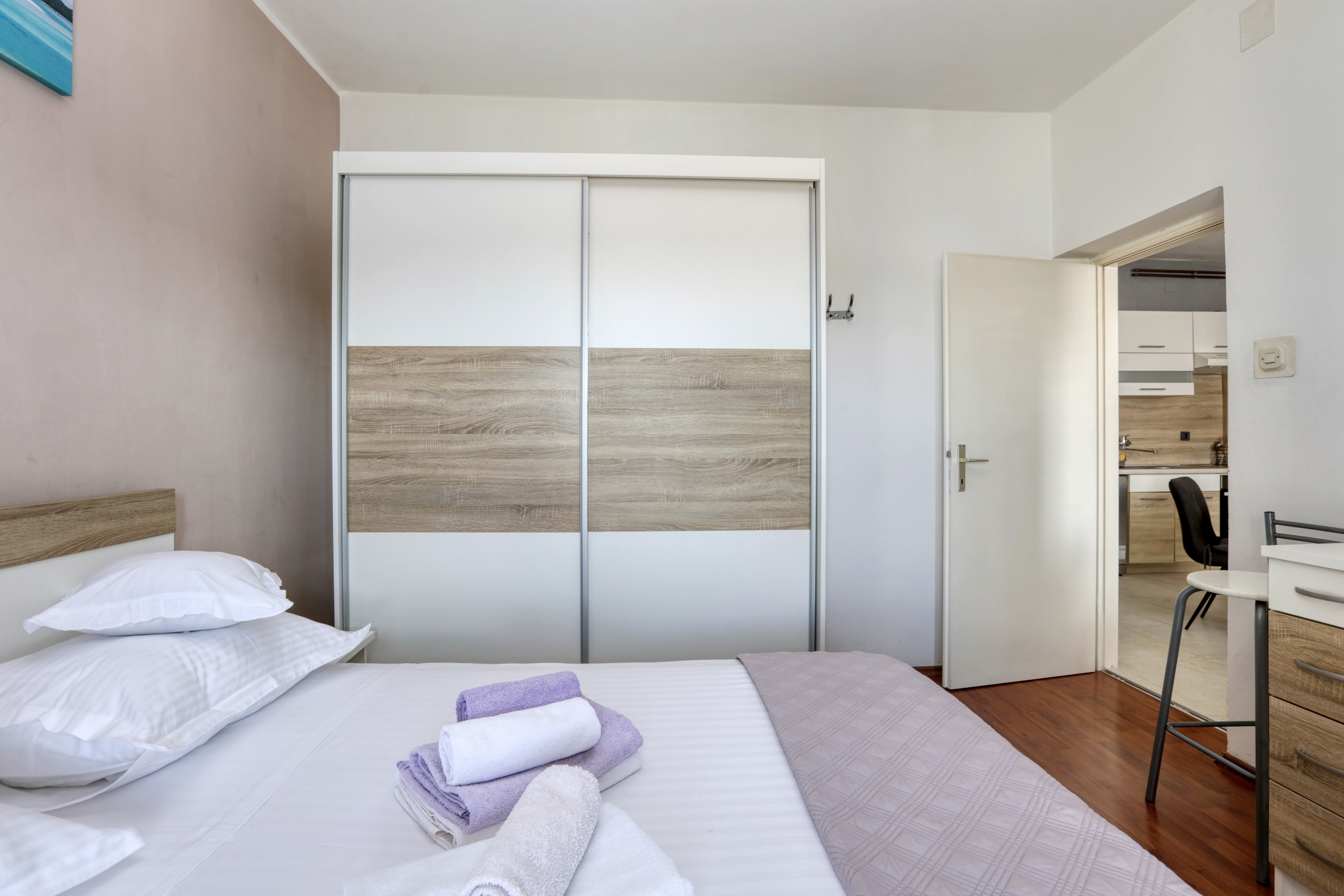 Two bedroom apartment near beach Jezera, Murter  A-a