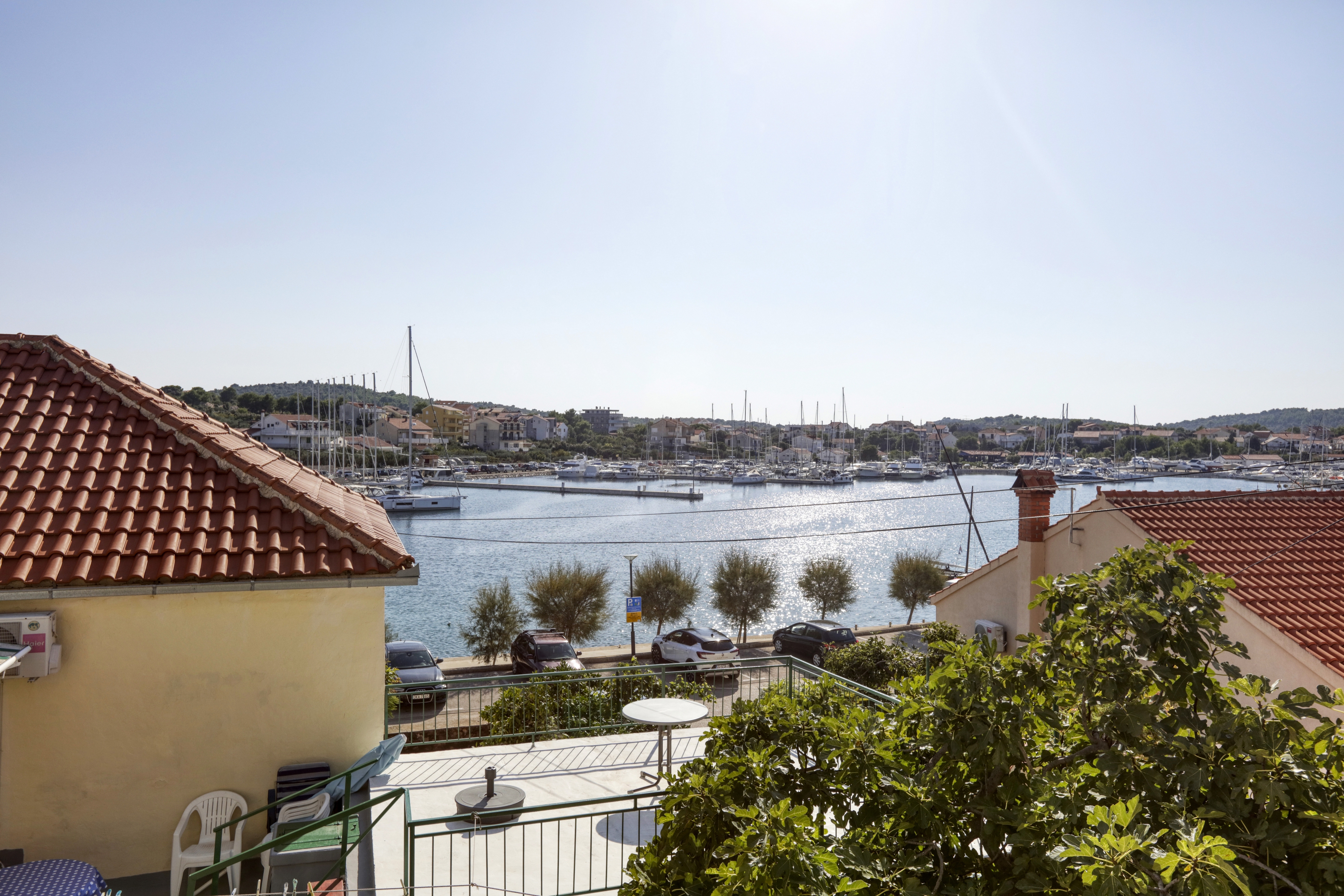 Two bedroom apartment near beach Jezera, Murter  A-c