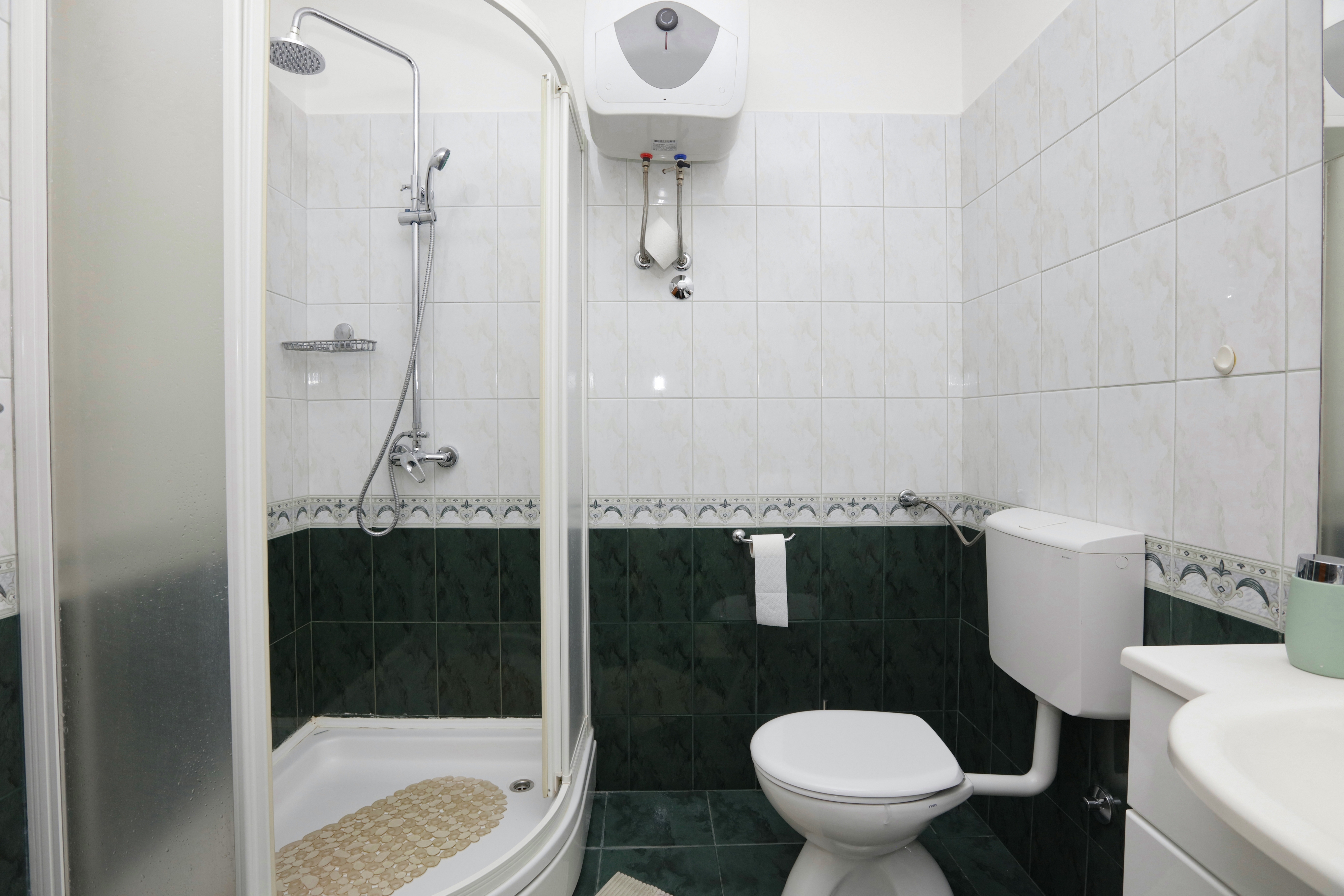 One bedroom apartment near beach Jezera, Murter  A-d
