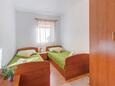 Ložnice 2 Nerezine, Ložnice 2 v ubytování typu apartment, domácí mazlíčci povoleni a WiFi.