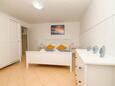 Ložnice Nerezine, Ložnice v ubytování typu apartment, WiFi.