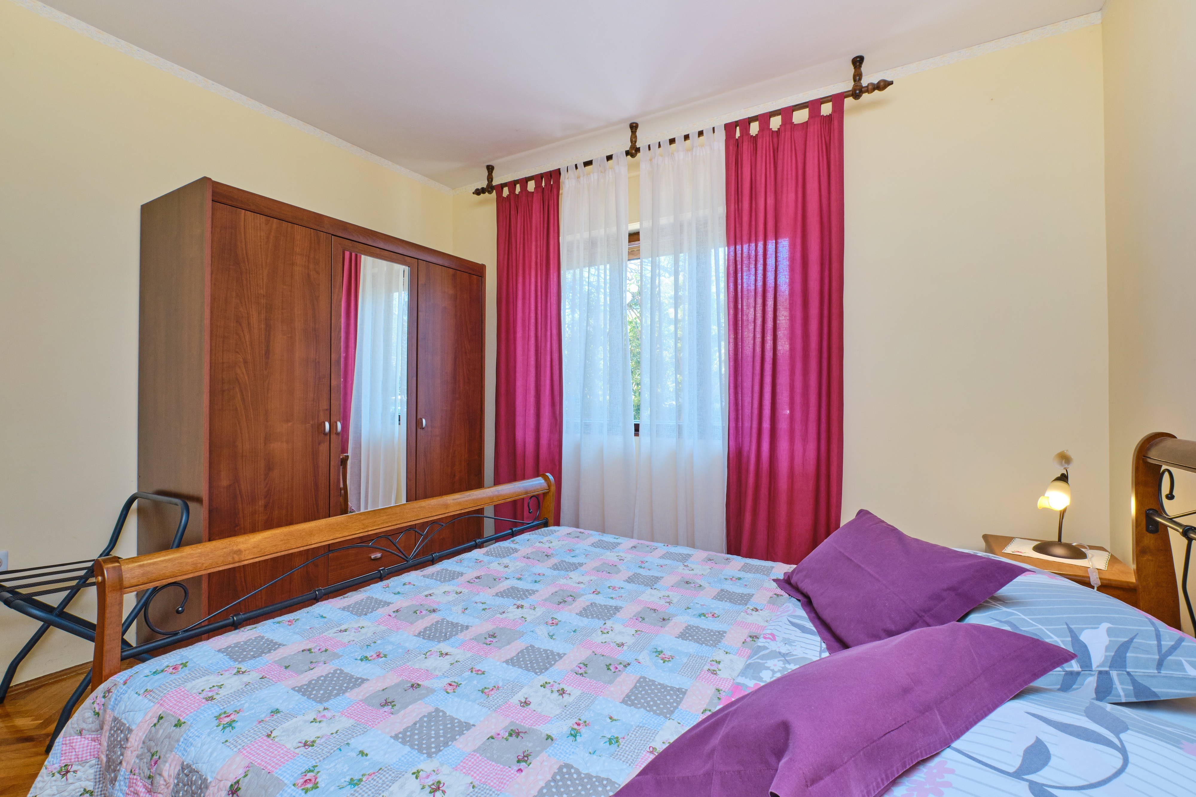 Two bedroom apartment with terrace Mali Lošinj, Lošinj  A-a
