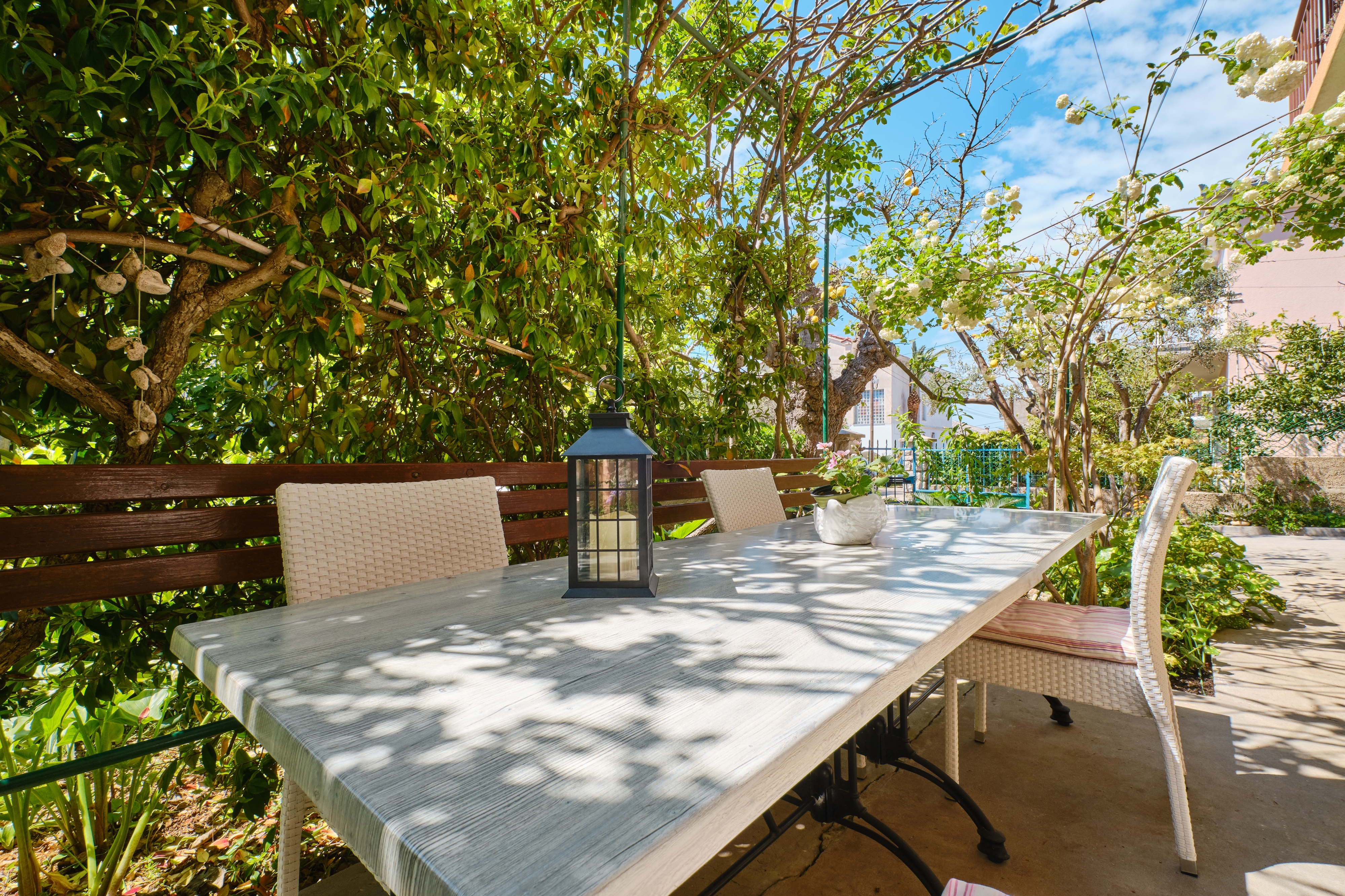 Two bedroom apartment with terrace Mali Lošinj, Lošinj (A-7972-a)