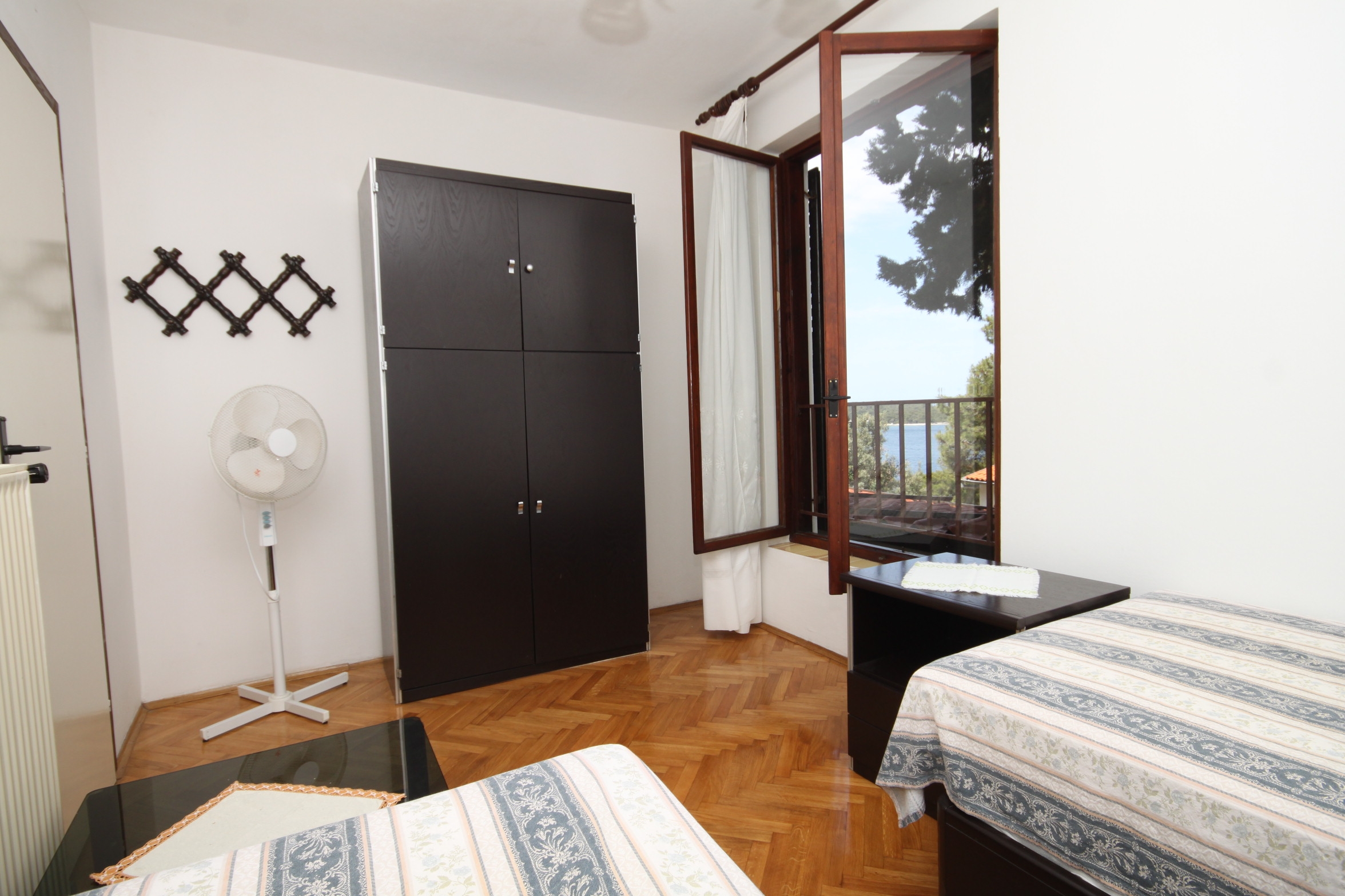 Four bedroom apartment with terrace Mali Lošinj, Lošinj  A-a