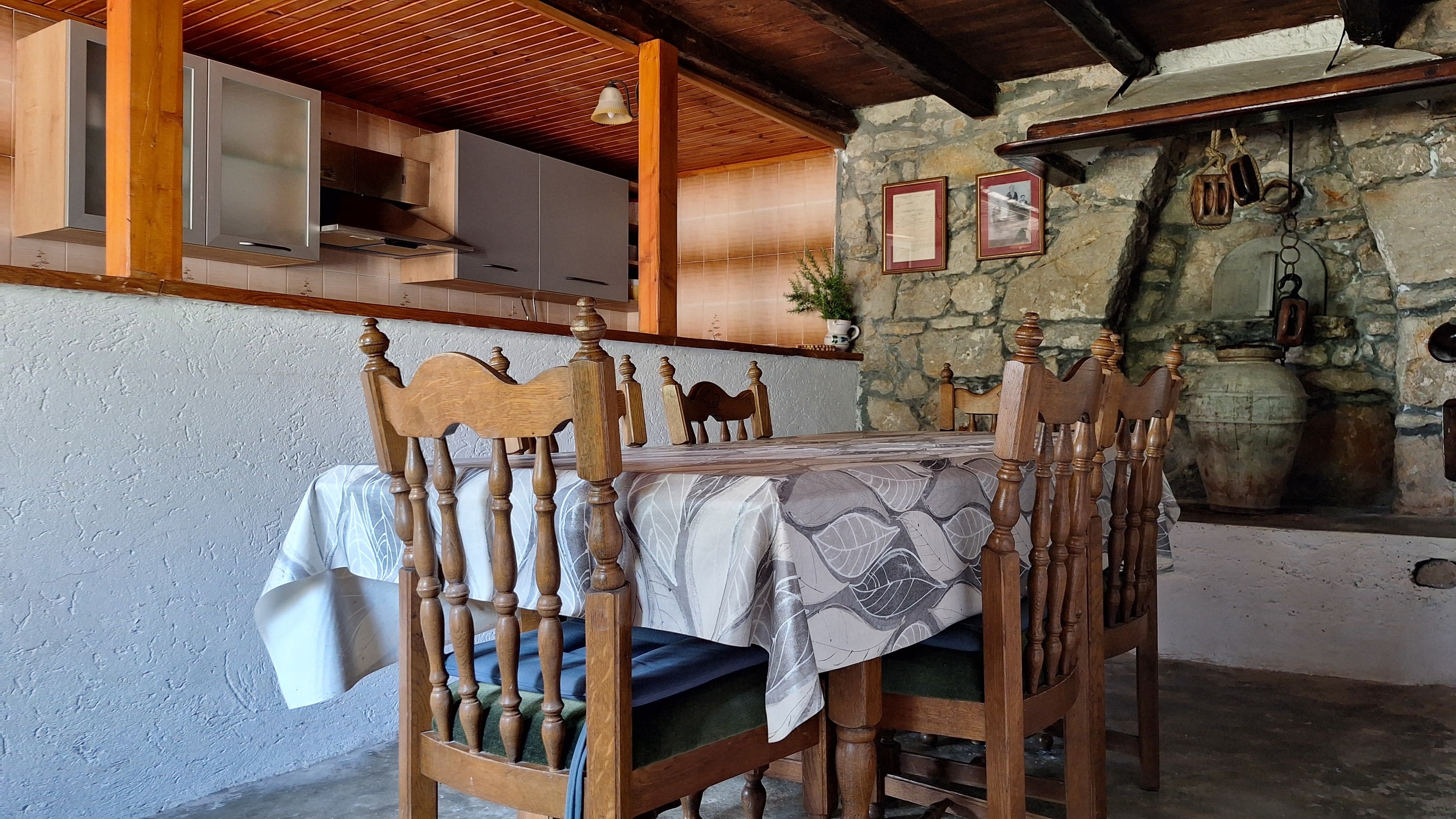 Top Cres Stivan Top Cres Stivan