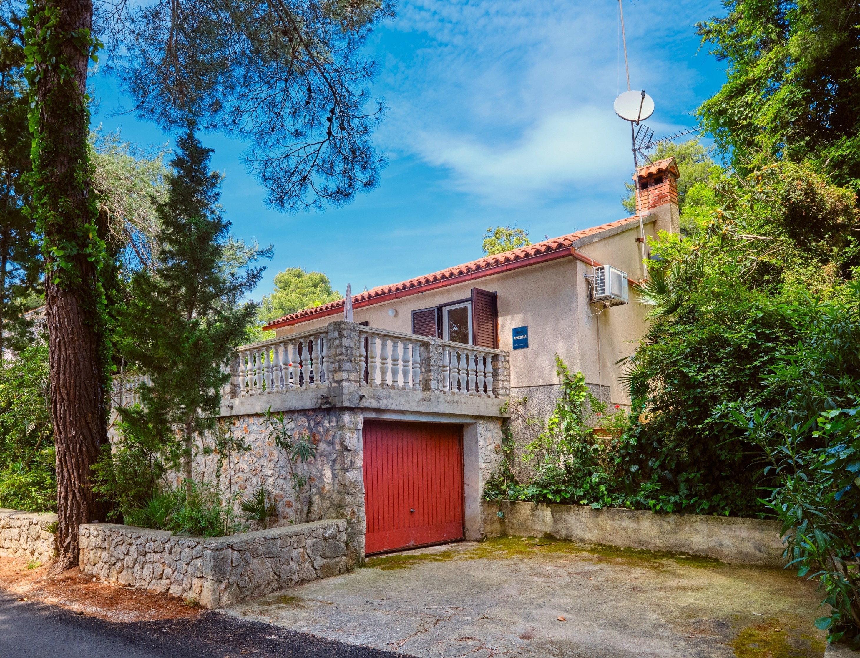 Two bedroom house with terrace Artatore (Lošinj) (K-8005) Two bedroom house with terrace Artatore (Lošinj) (K-8005)