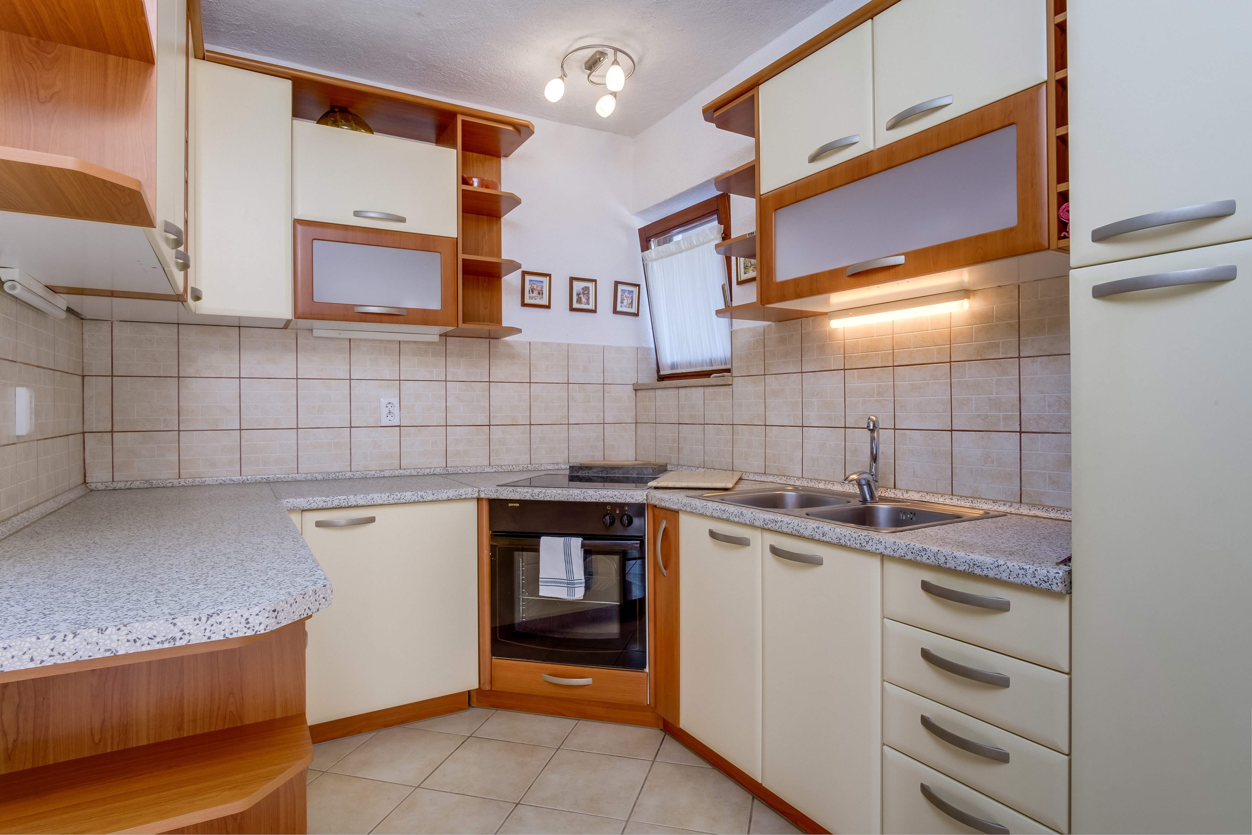 Two bedroom apartment with terrace Artatore, Lošinj  A-a