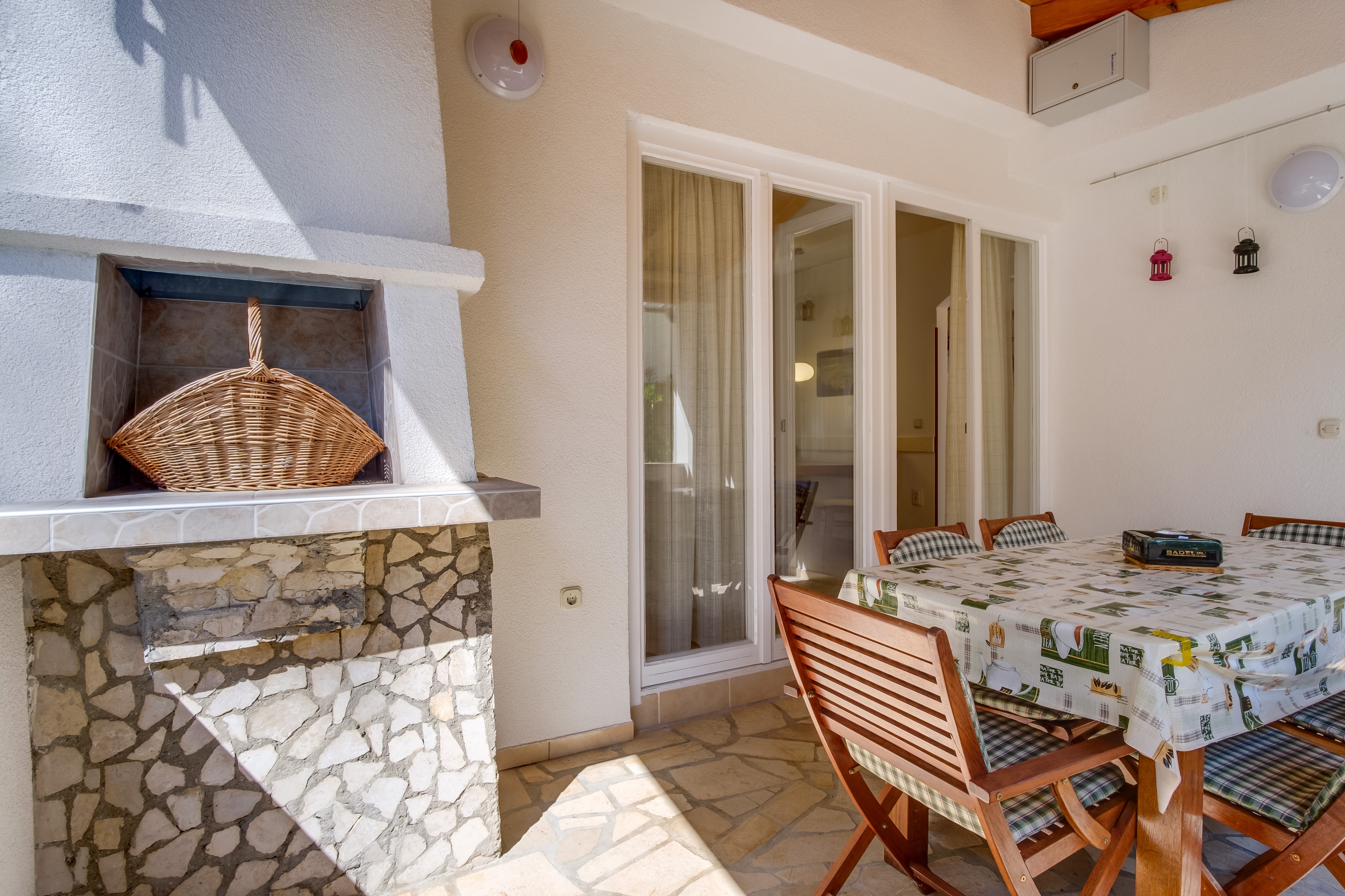 Two bedroom apartment with terrace Artatore, Lošinj  A-a