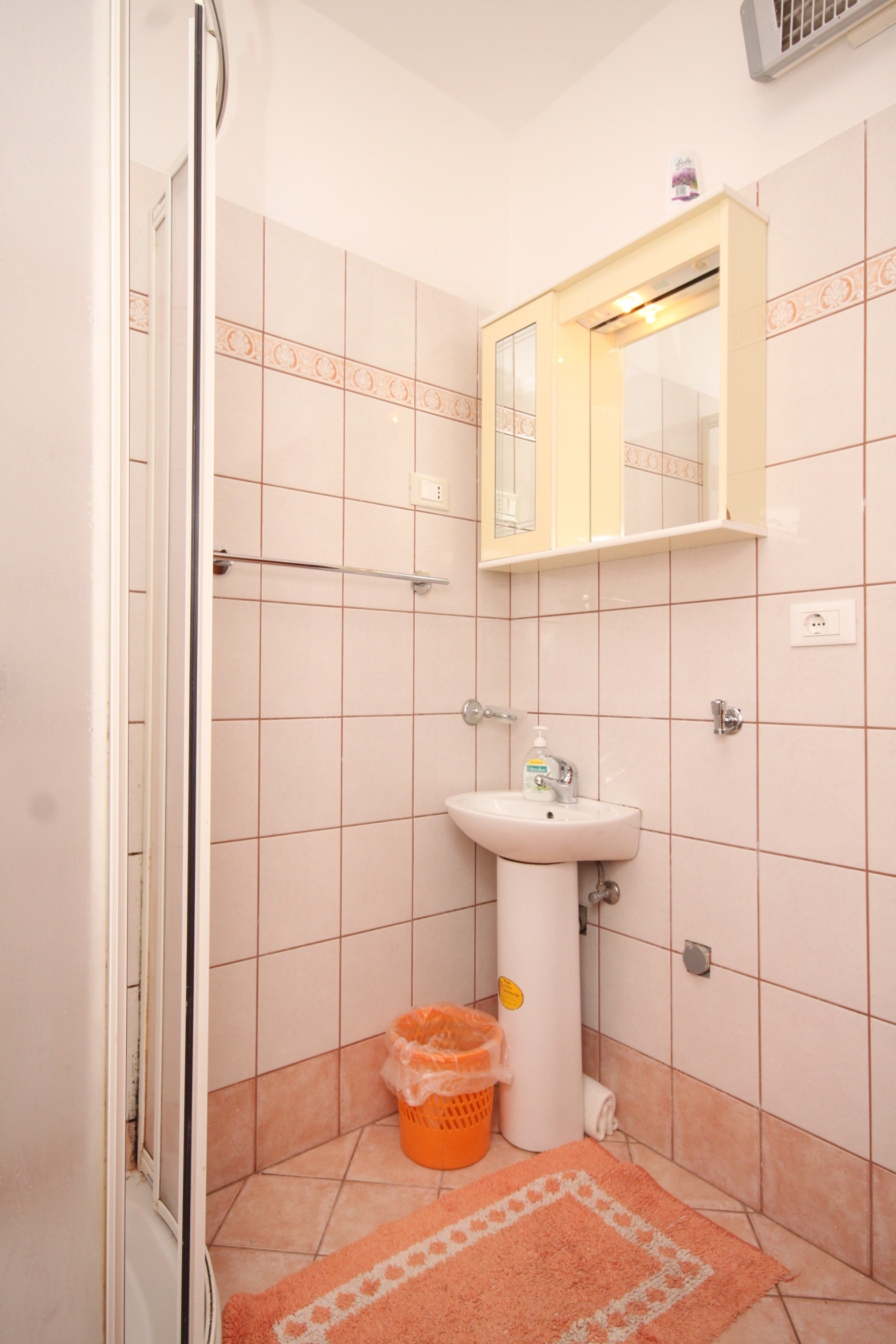 Two bedroom apartment with terrace Ćunski, Lošinj  A-a