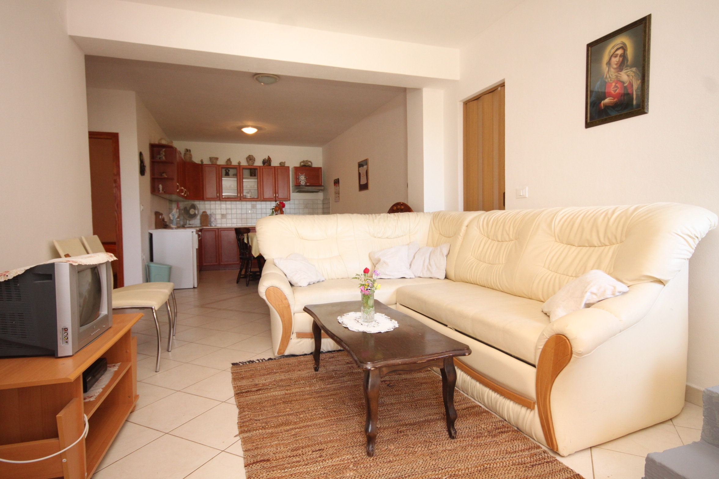 Two bedroom apartment with terrace Ćunski, Lošinj (A-8010-a)