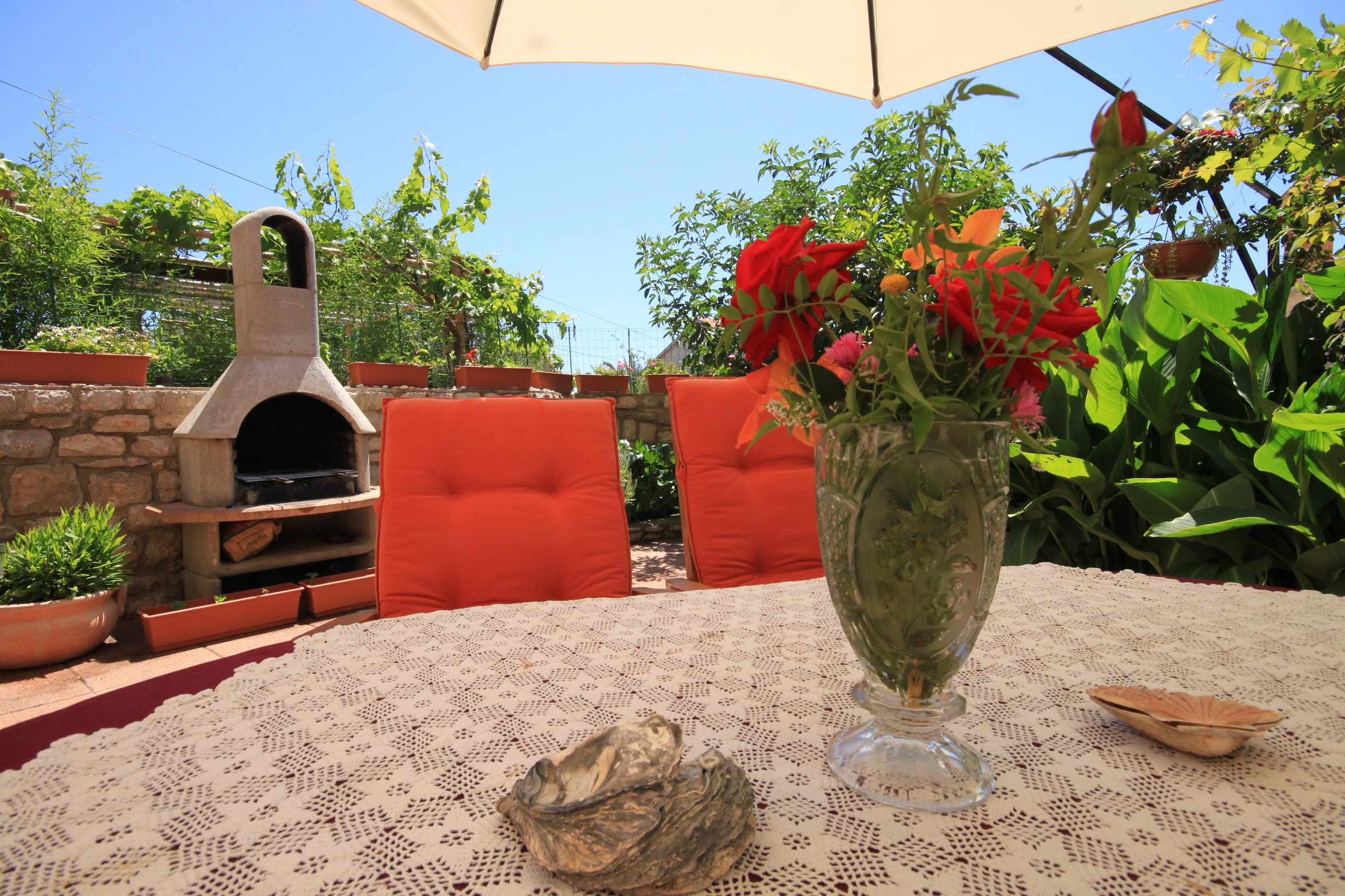 Three bedroom apartment with balcony Ćunski, Lošinj (A-8010-b)