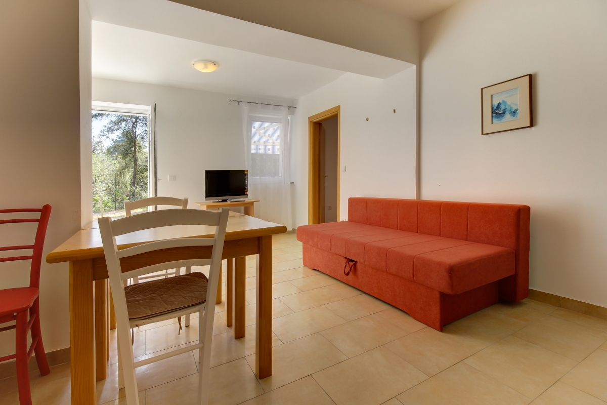 One bedroom apartment with terrace Artatore, Lošinj (A-8022-a) One bedroom apartment with terrace Artatore, Lošinj (A-8022-a)