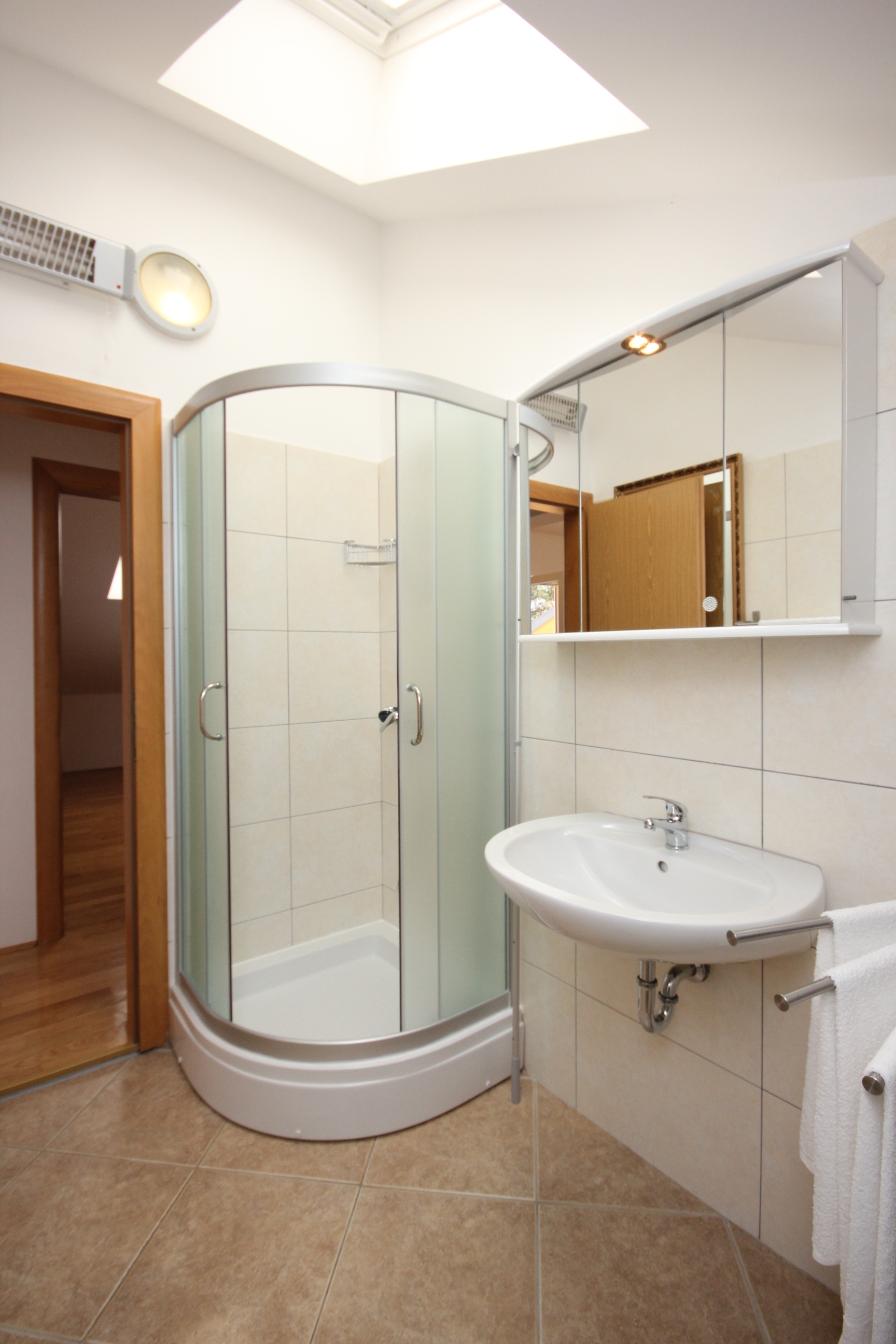 Two bedroom apartment with terrace Artatore, Lošinj  A-d