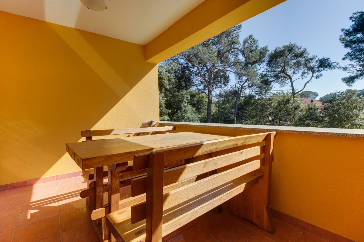 One bedroom apartment with terrace Artatore, Lošinj  A-e
