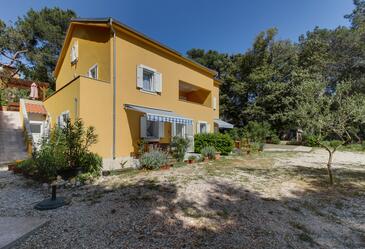 Artatore, Lošinj, Hébergement 8022 - Appartement à proximité de la mer avec une plage de galets.