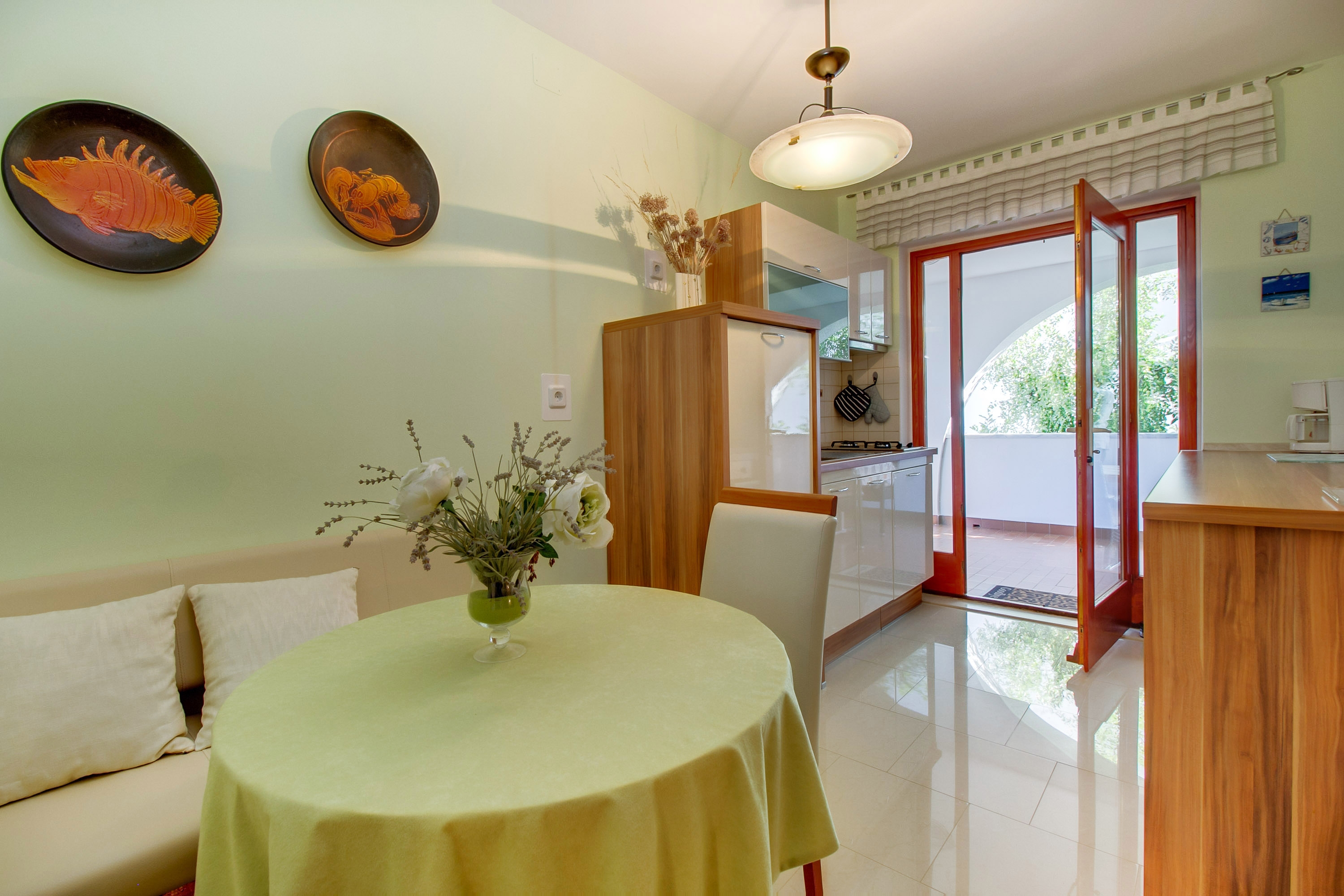 Two bedroom apartment with terrace Mali Lošinj, Lošinj (A-8024-a)