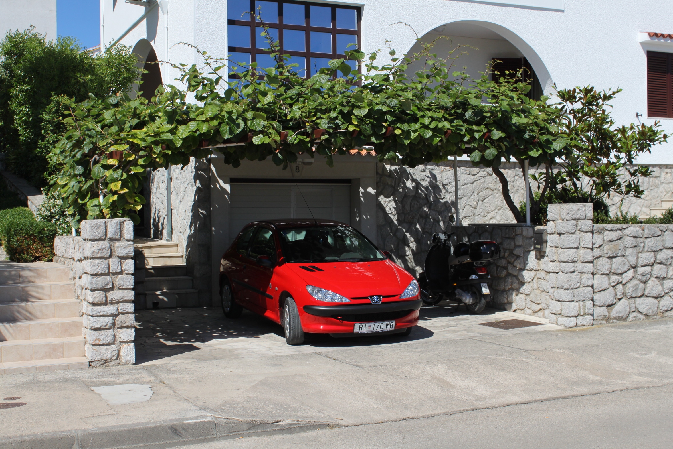 Two bedroom apartment with terrace Mali Lošinj, Lošinj  A-b
