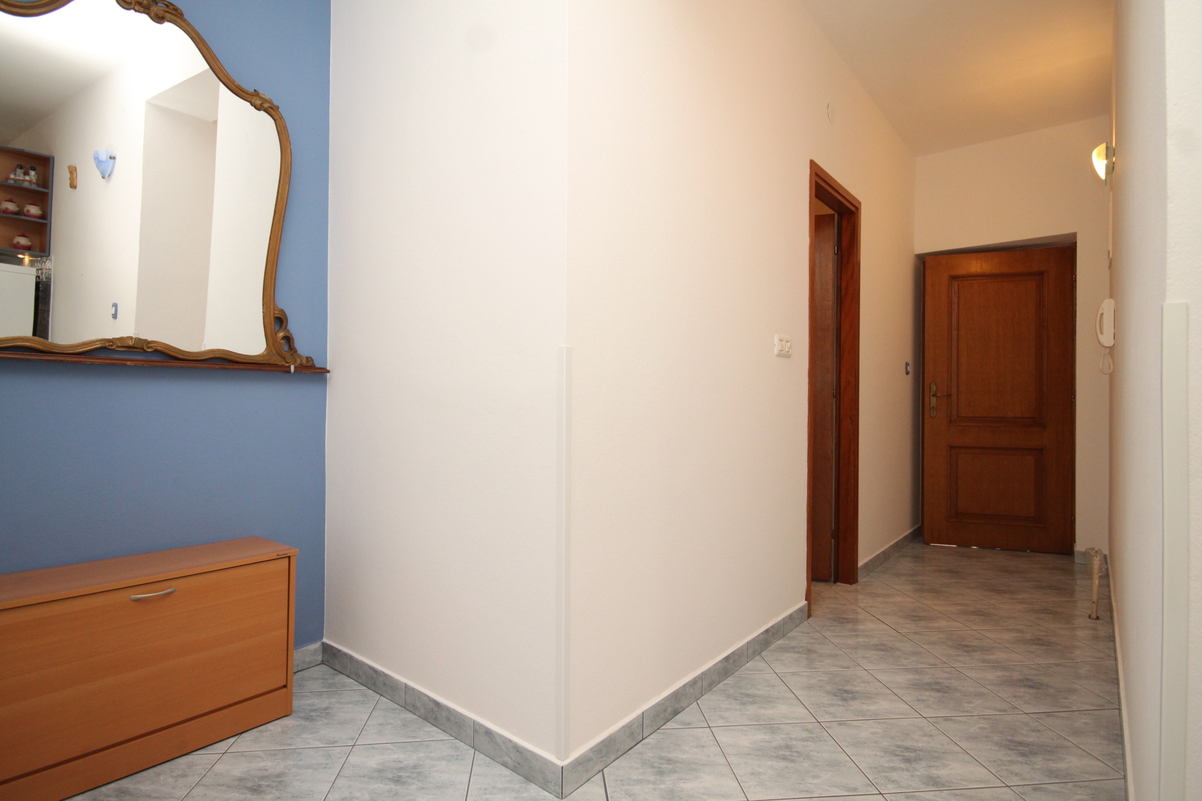 One bedroom apartment with terrace and sea view Mali Lošinj, Lošinj  A-a