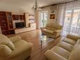 Camera di soggiorno Cres, Camera di soggiorno nell'alloggi del tipo apartment, condizionatore disponibile, animali domestici ammessi e WiFi.