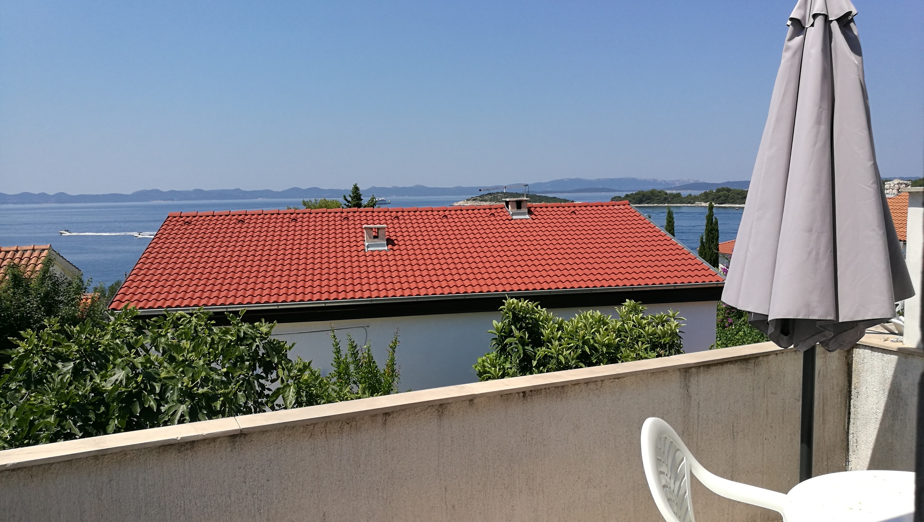 Two bedroom apartment with terrace and sea view Ždrelac, Pašman  A-b