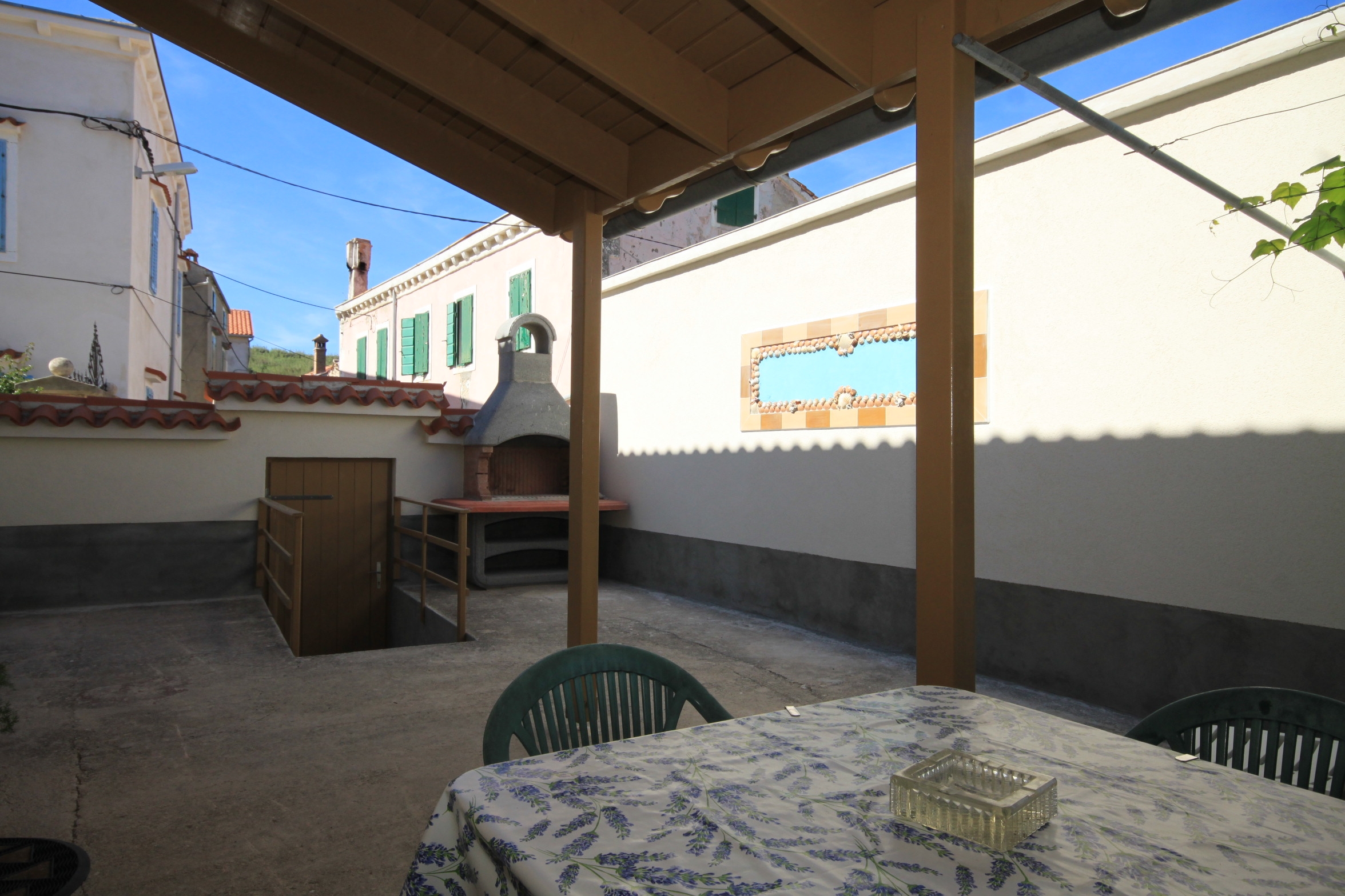 Two bedroom apartment with terrace Susak, Lošinj  A-a