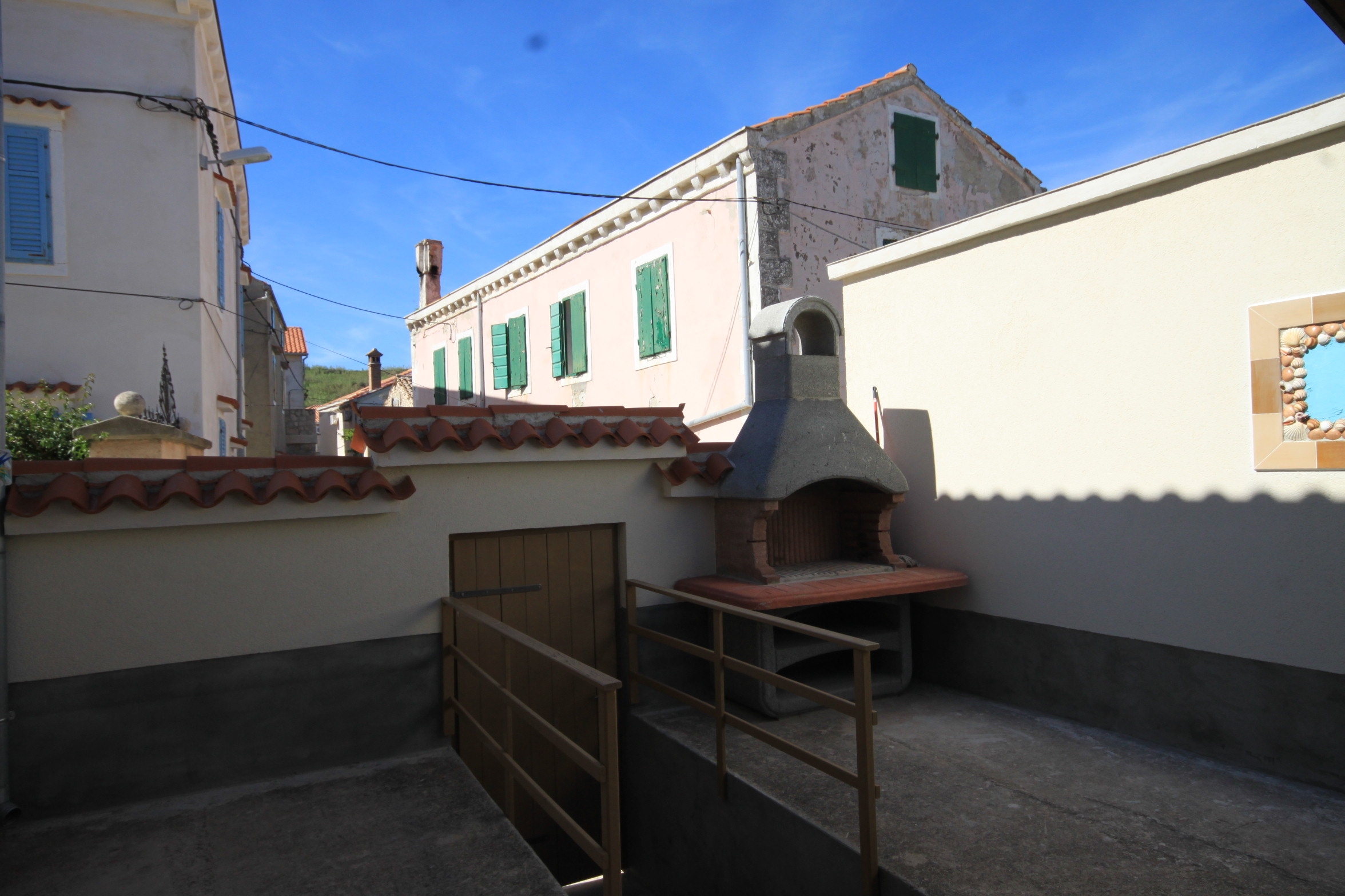Two bedroom apartment with terrace Susak, Lošinj  A-a