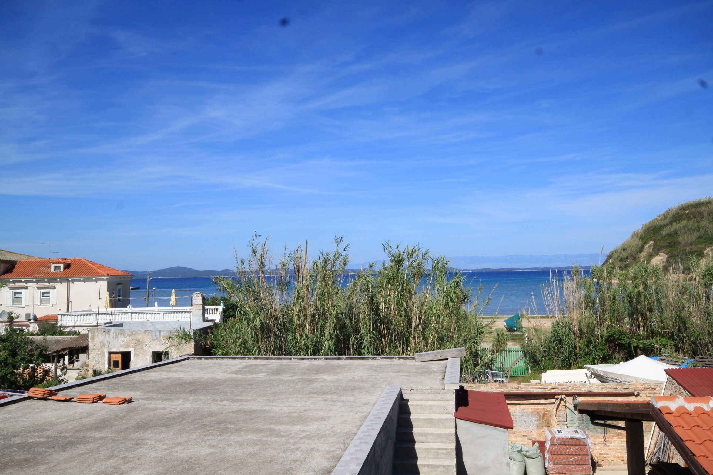 One bedroom apartment with terrace and sea view Susak, Lošinj  A-b