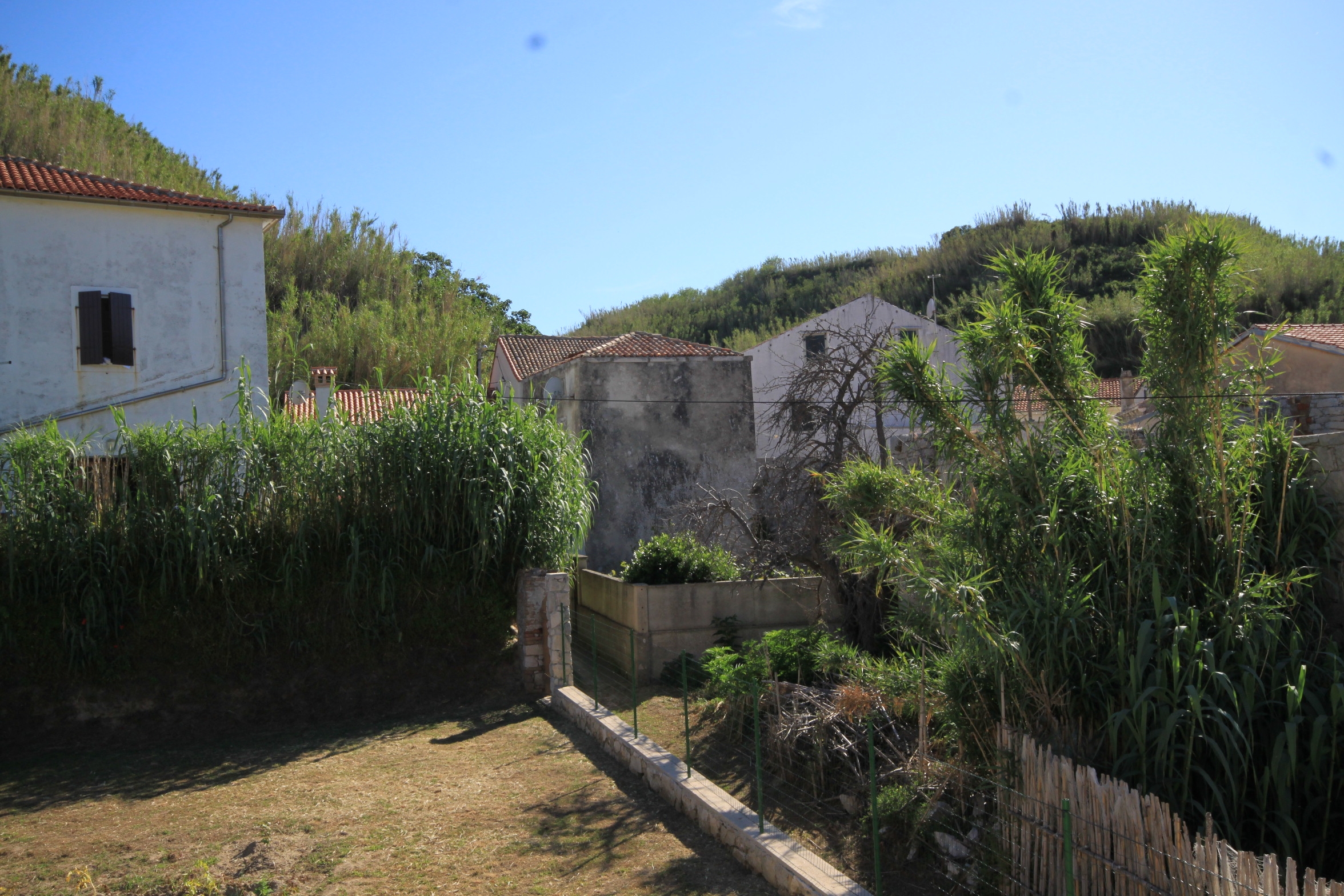 Two bedroom apartment with terrace and sea view Susak, Lošinj  A-e